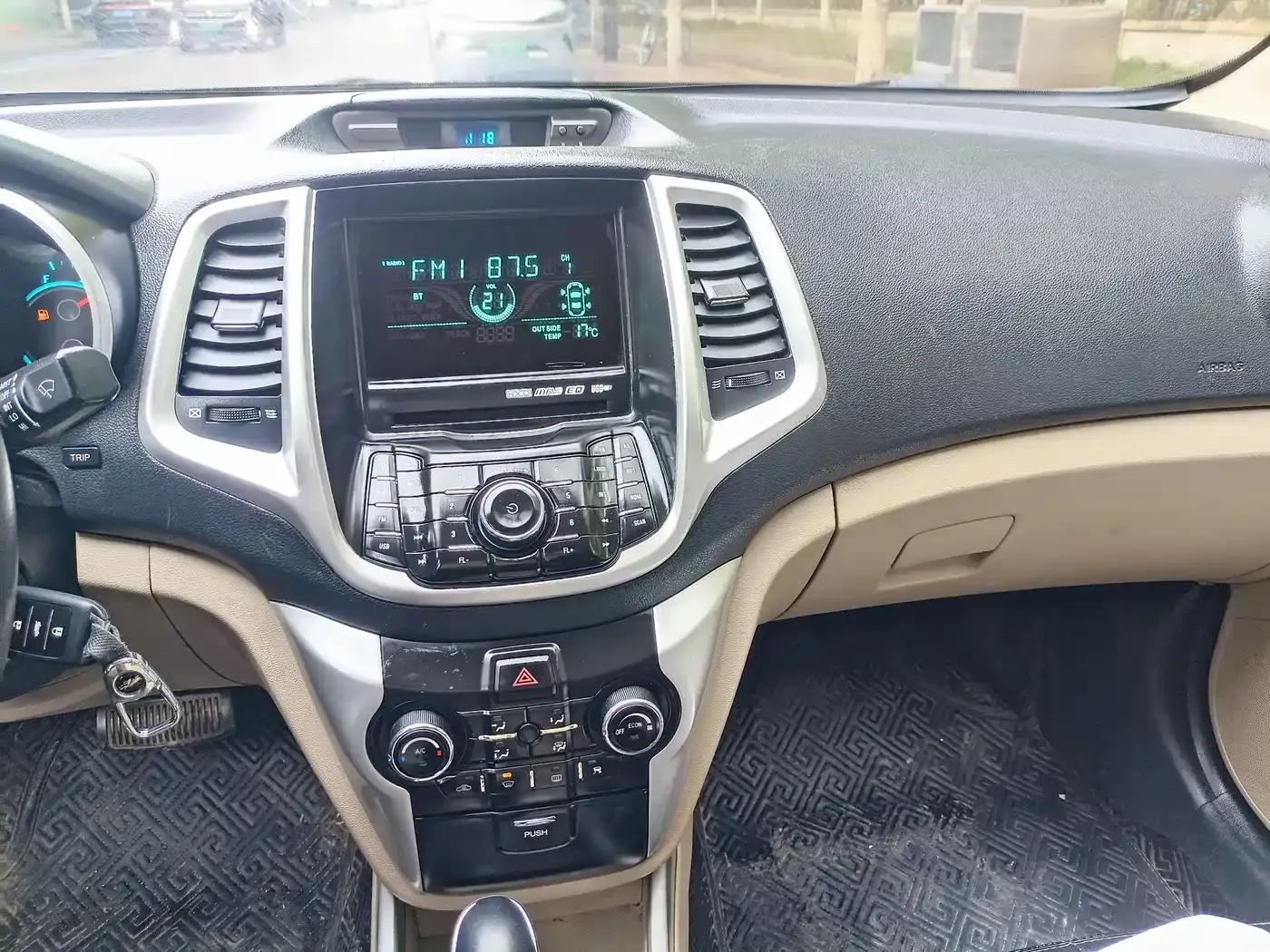 Changan Eado 2012 1.6L Automatic Deluxe (National IV Emission Standard) — миниатюра 25
