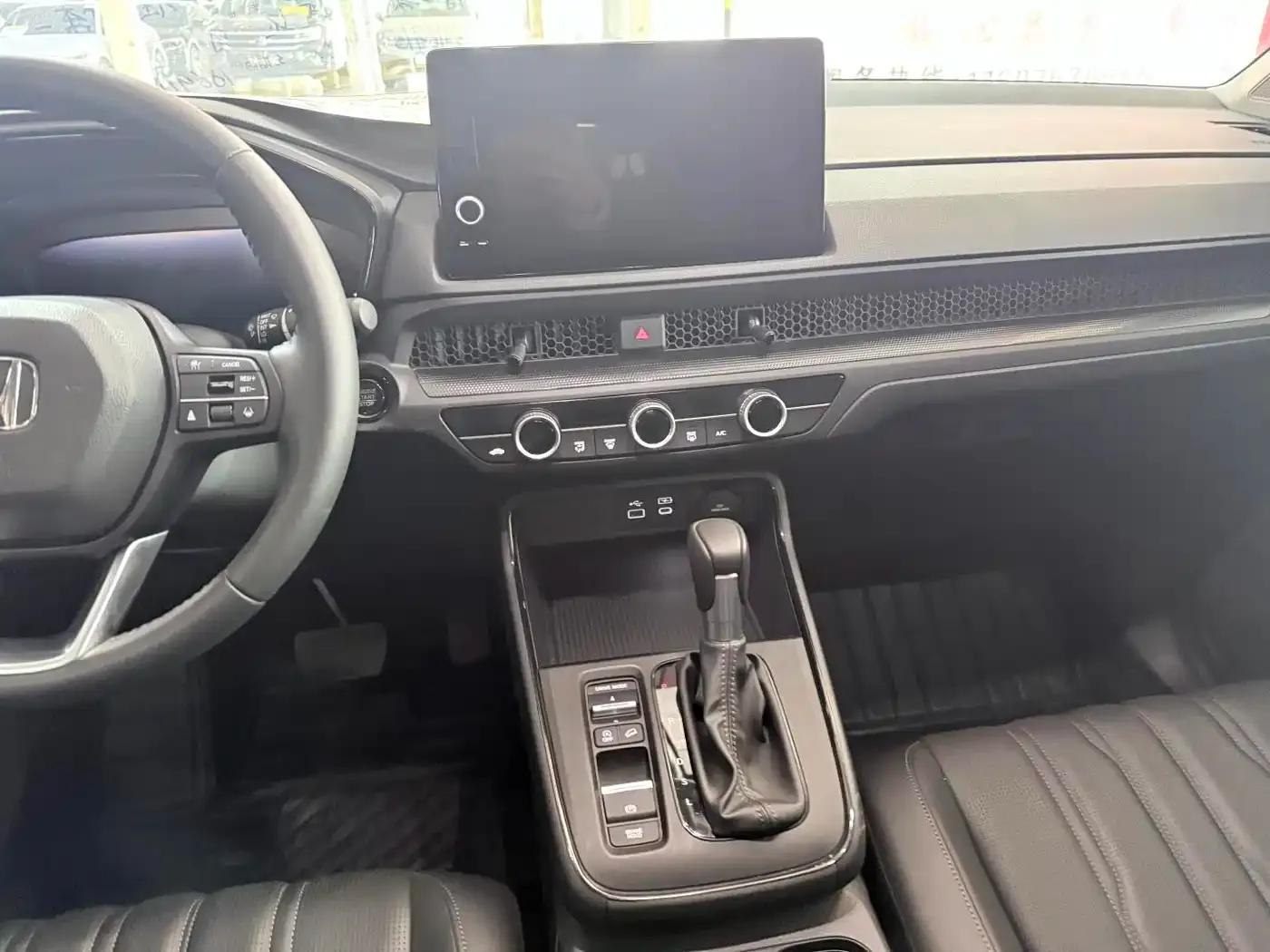 2025 Honda CR-V 240TURBO 2WD Elite Edition 5-seater — миниатюра 13