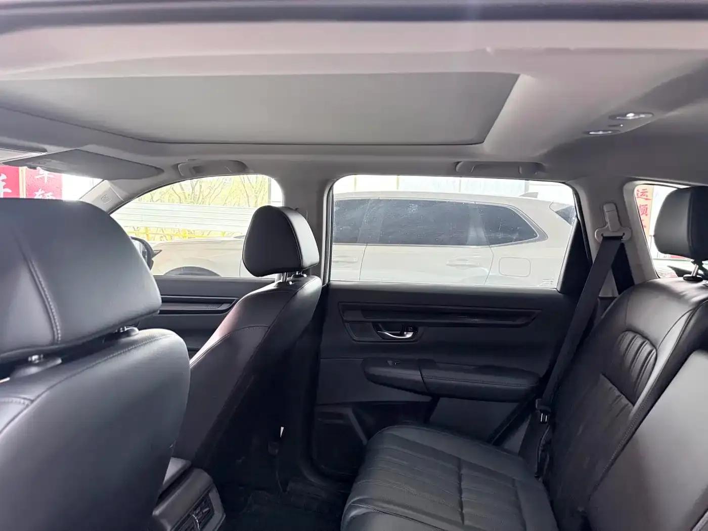 2025 Honda CR-V 240TURBO 2WD Elite Edition 5-seater — миниатюра 9