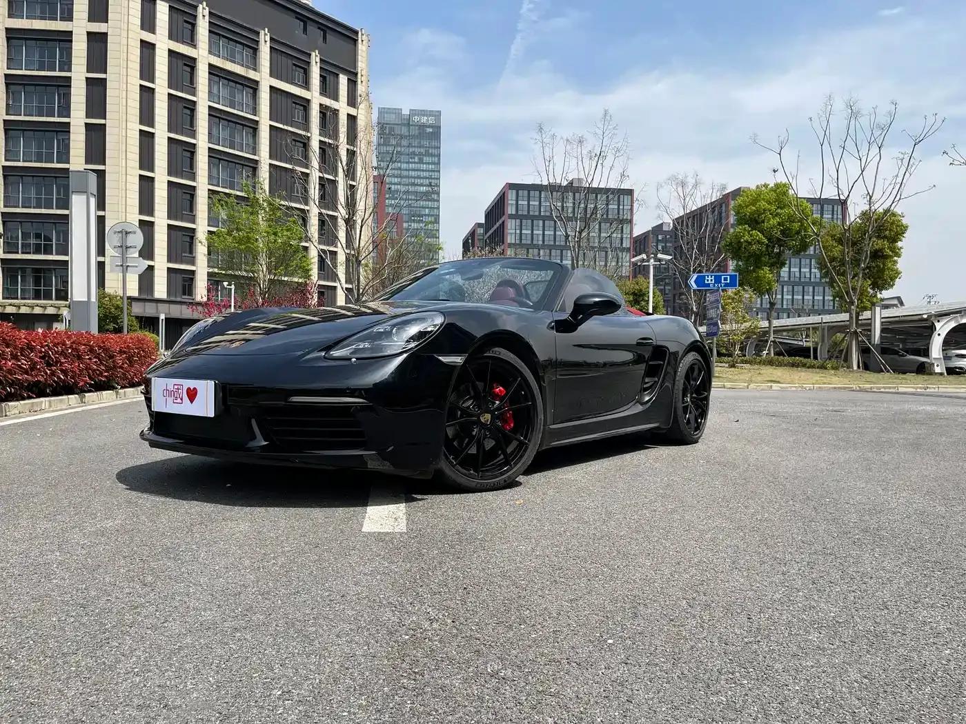 2020 Porsche 718 Boxster 2.0T — миниатюра 1