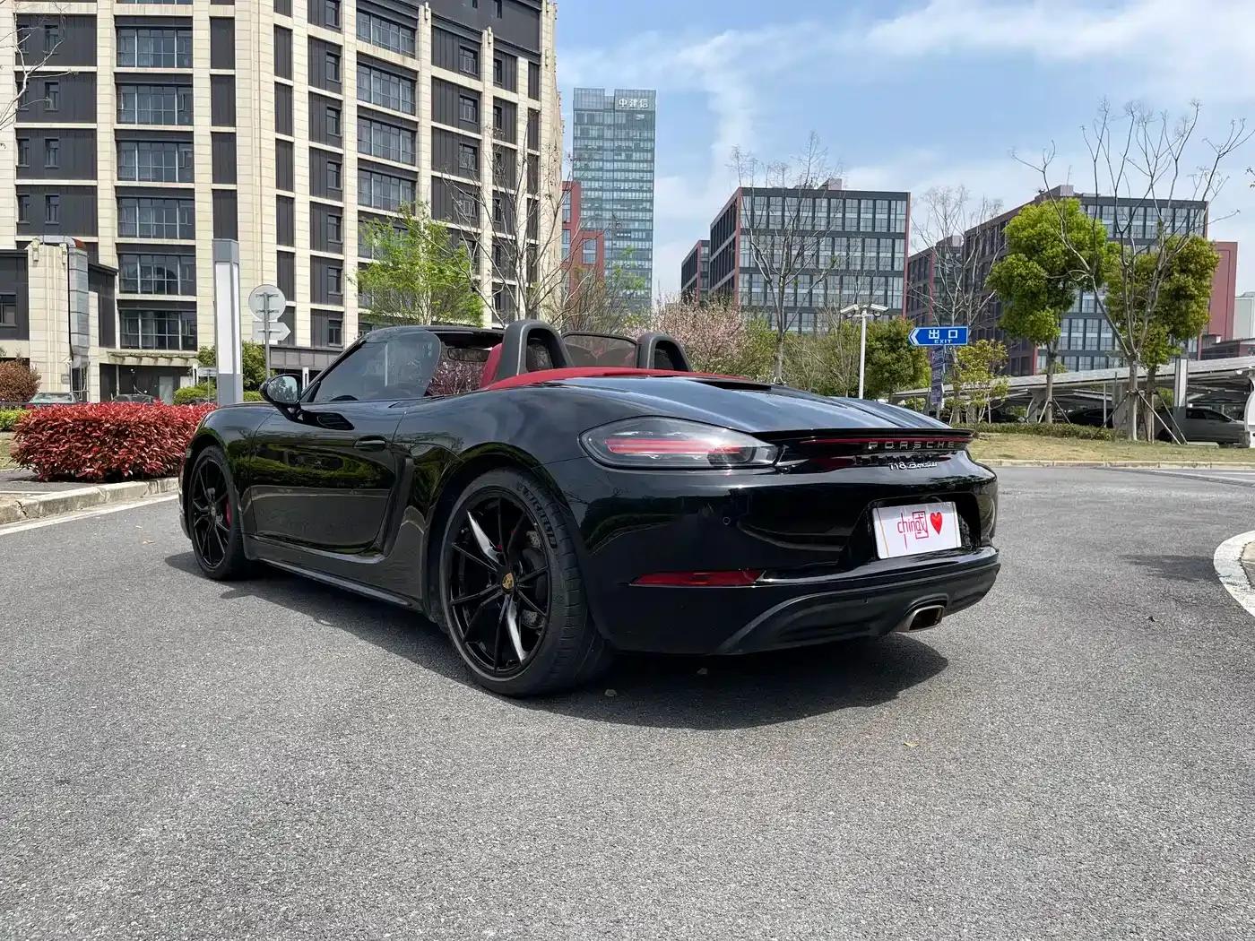 2020 Porsche 718 Boxster 2.0T — миниатюра 11