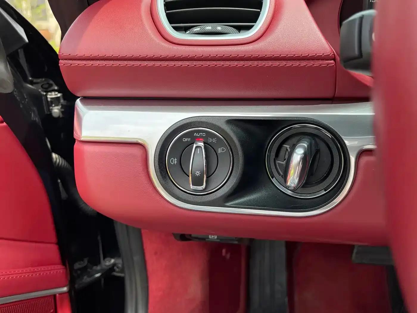 2020 Porsche 718 Boxster 2.0T — миниатюра 6