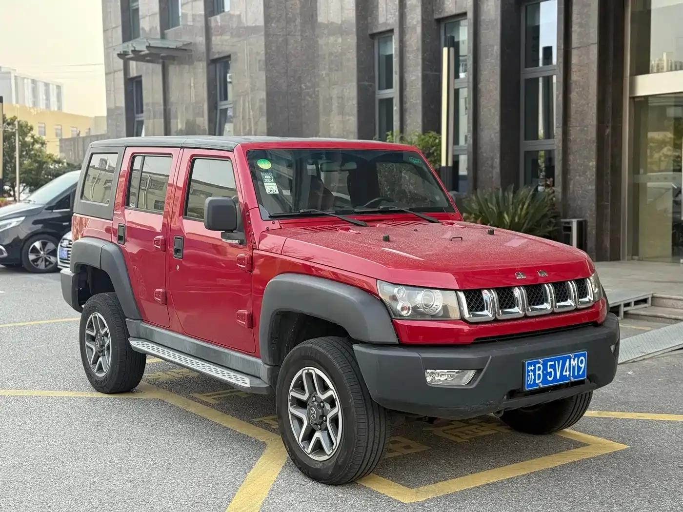 Beijing BJ40 2016 40L 2.3T Automatic 4WD Premium Edition — миниатюра 3