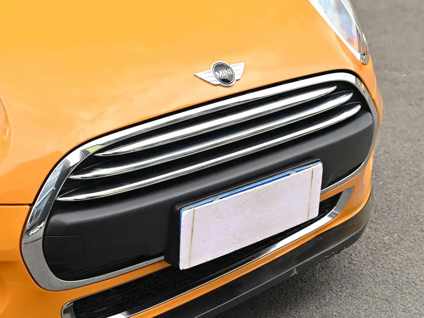 2016 MINI 1.2T ONE Avant-garde 5-Door Edition — миниатюра 6