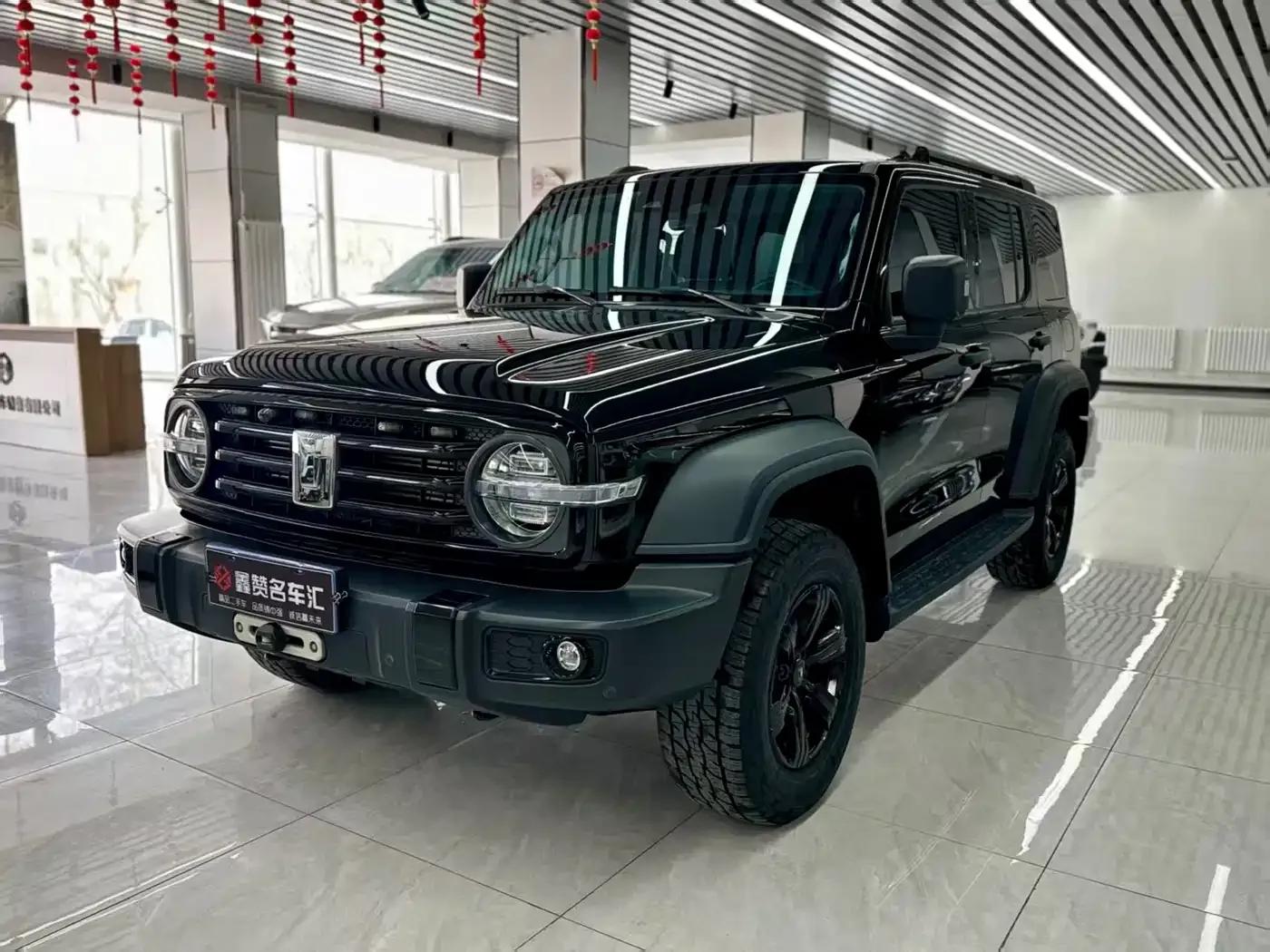 Tank 300 2021 Off-Road Edition 2.0T Challenger — миниатюра 1