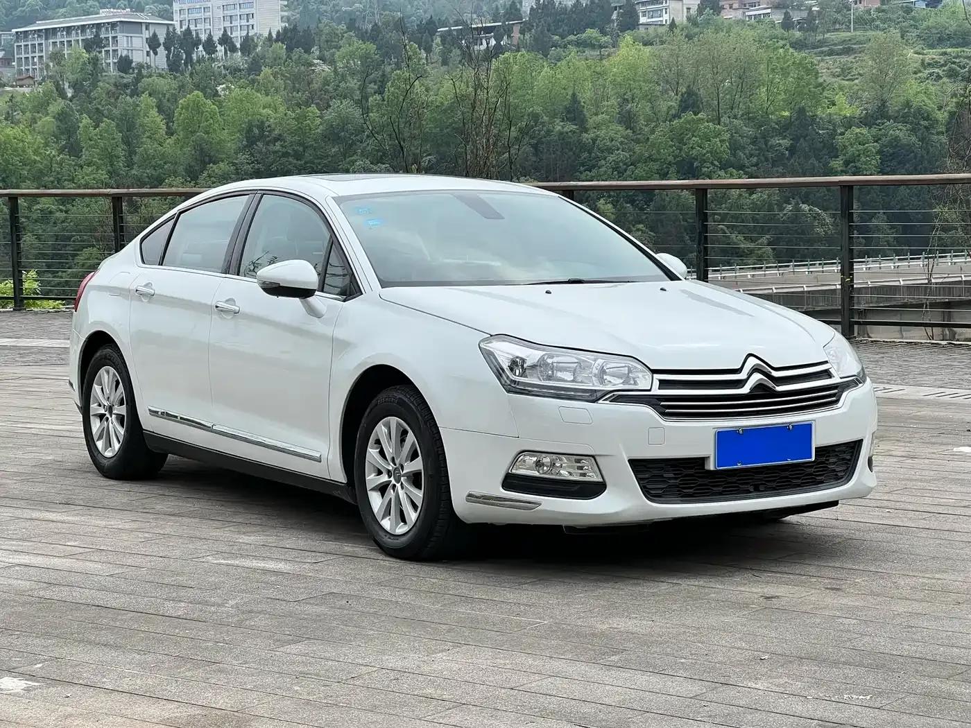 Citroën C5 2013 2.0L Automatic Premium Edition — миниатюра 3