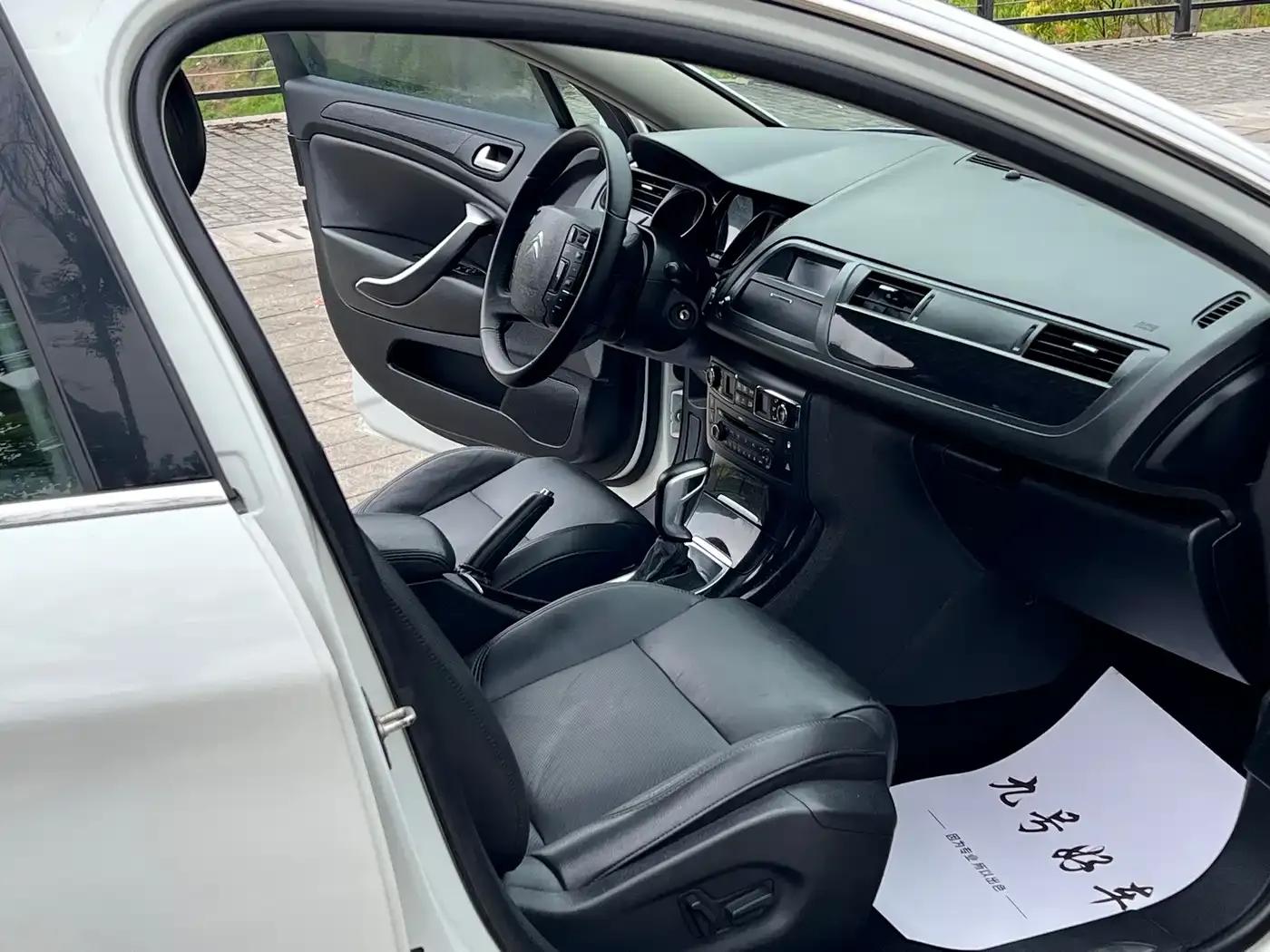Citroën C5 2013 2.0L Automatic Premium Edition — миниатюра 6