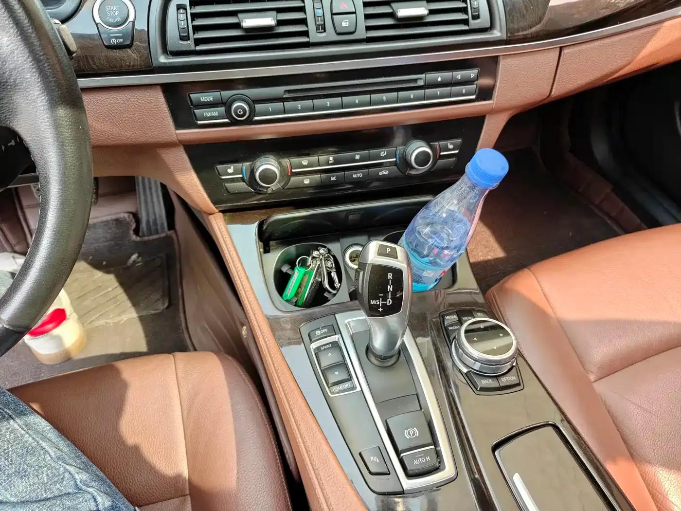 BMW 5 Series 2013 525Li Leading Edition — миниатюра 9