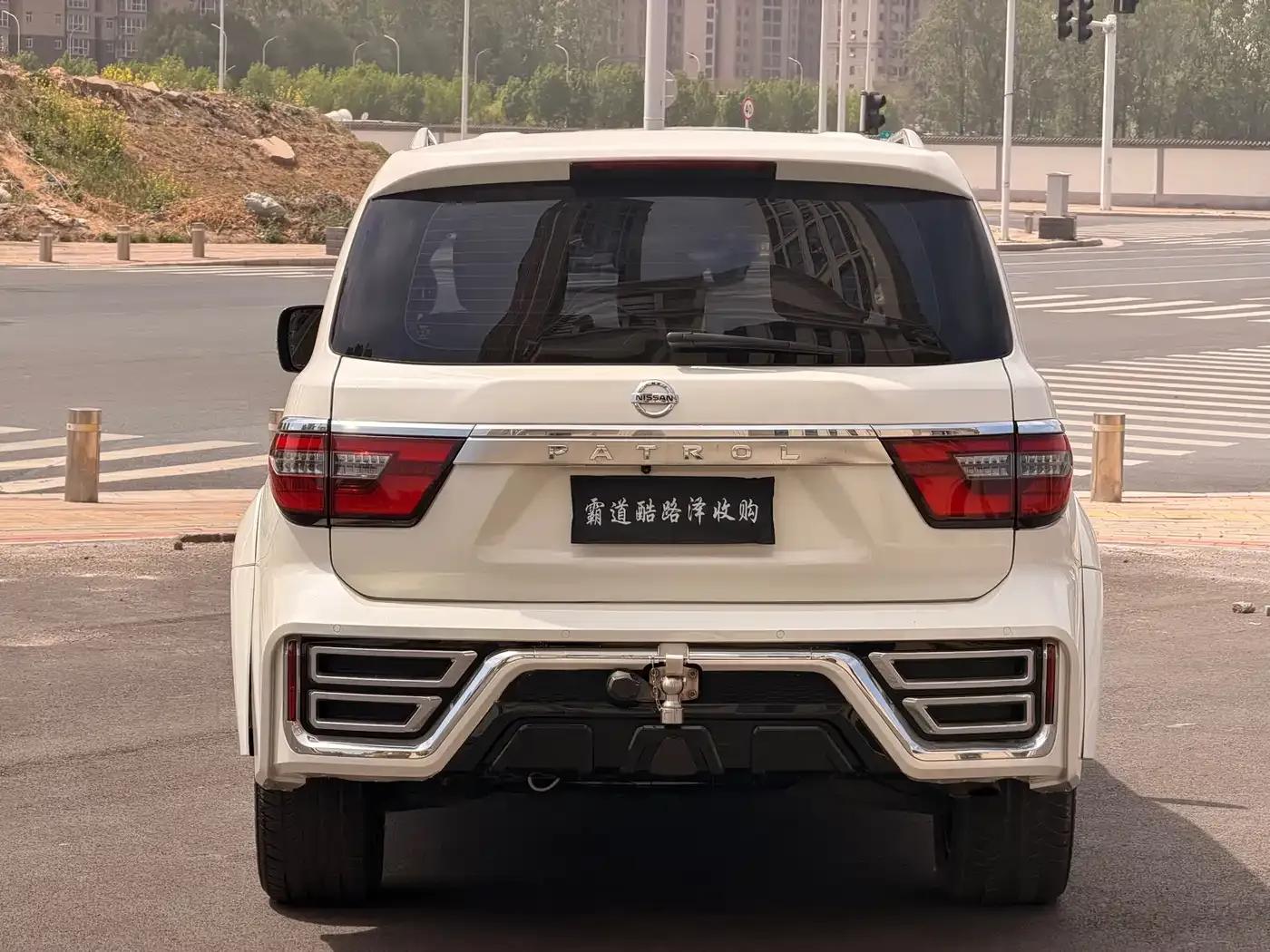 Nissan Patrol 2018 4.0L Flagship Edition — миниатюра 4