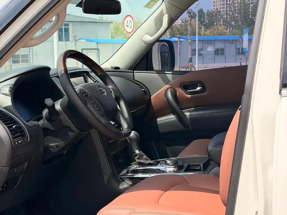 Nissan Patrol 2018 4.0L Flagship Edition — миниатюра 7