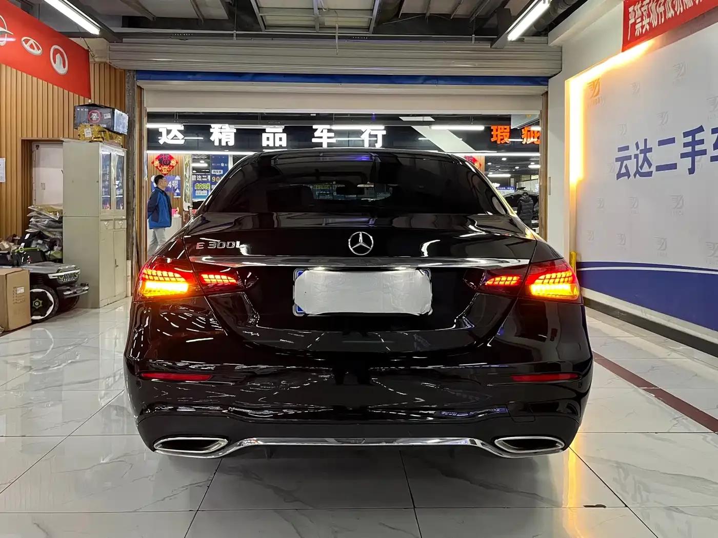 Mercedes-Benz E-Class 2022 Facelift E 300 L Sport Style — миниатюра 4