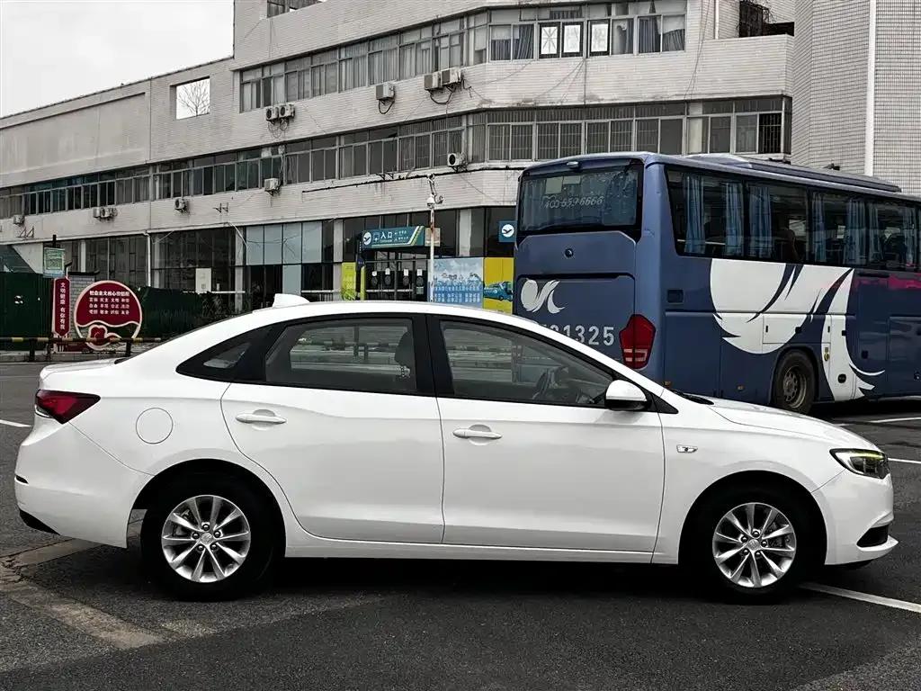 Buick Excelle 2018 15T Dual-Clutch Entry-Level Model (National V Emission Standard) — миниатюра 5