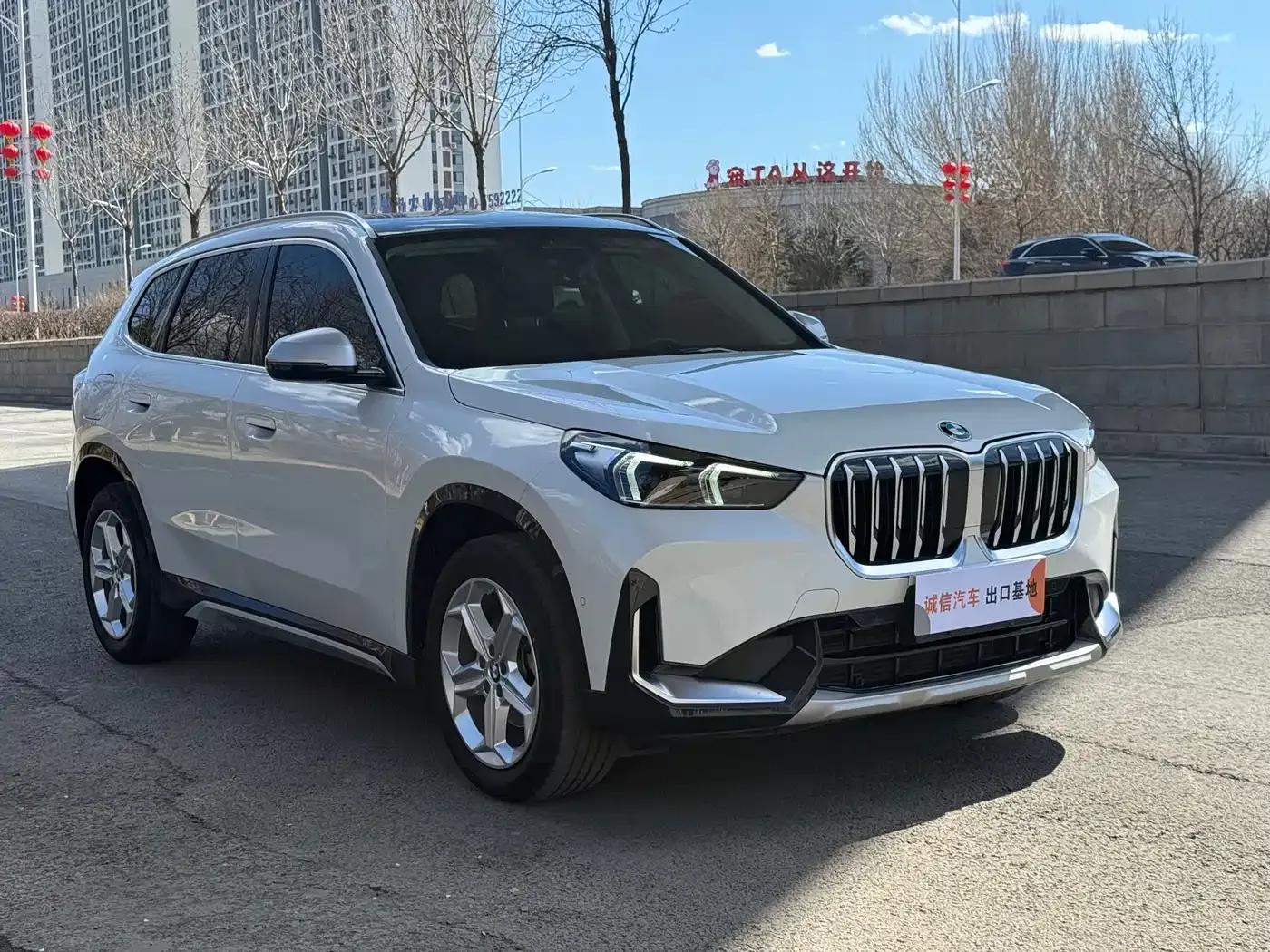2023 BMW X1 sDrive20Li X Design Package — миниатюра 3