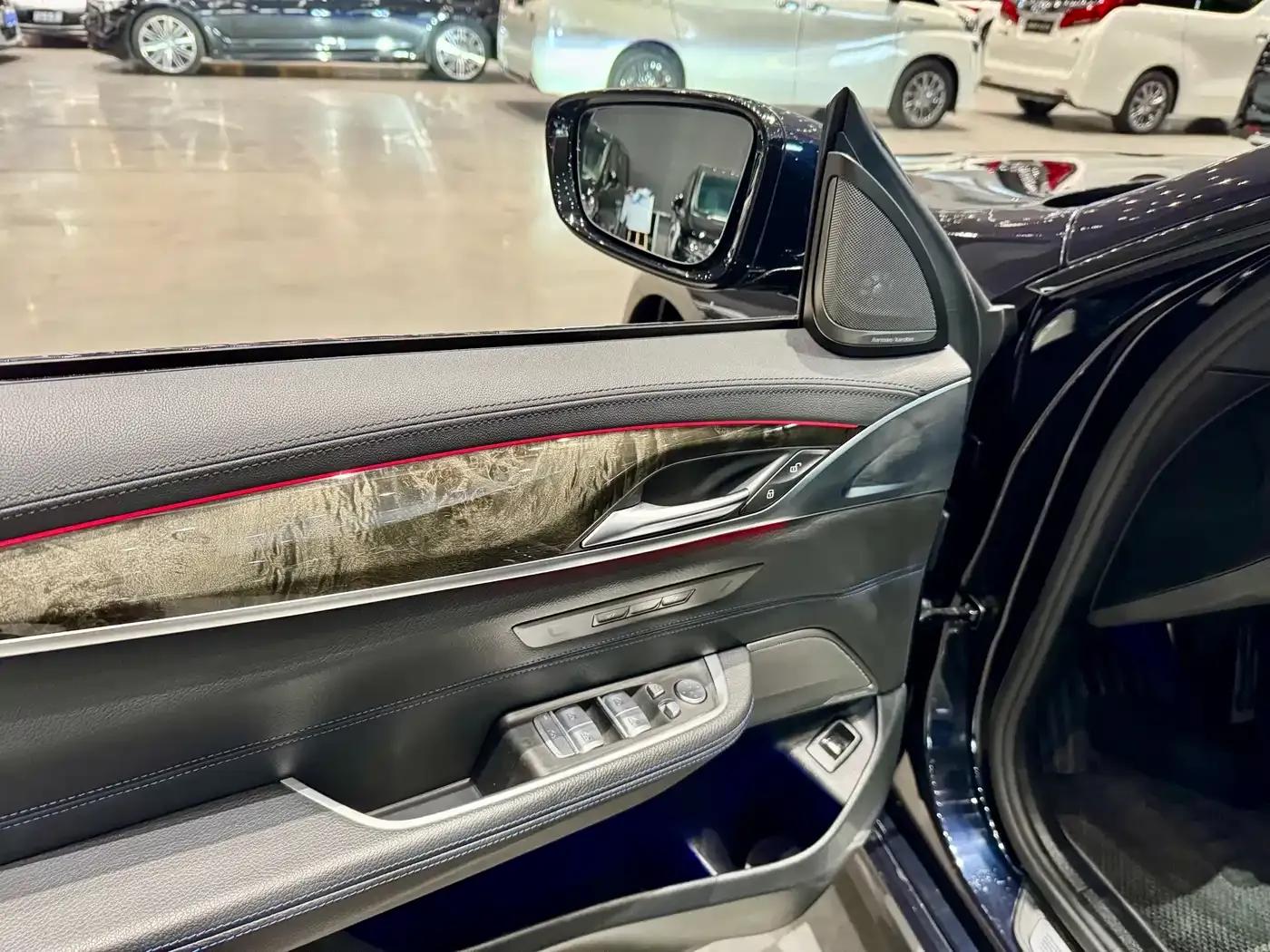 2021 BMW 6 Series GT Facelift 630i M Sport Package — миниатюра 13