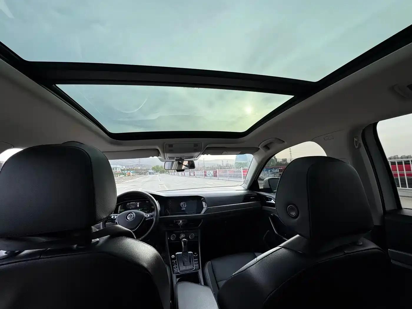 2021 Volkswagen Sagitar 280TSI DSG Comfort Smart Edition — миниатюра 11