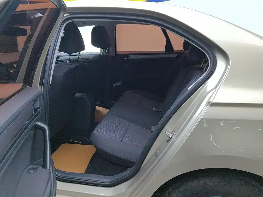 2018 Volkswagen Bora 1.5L Automatic Fashion Edition — миниатюра 11
