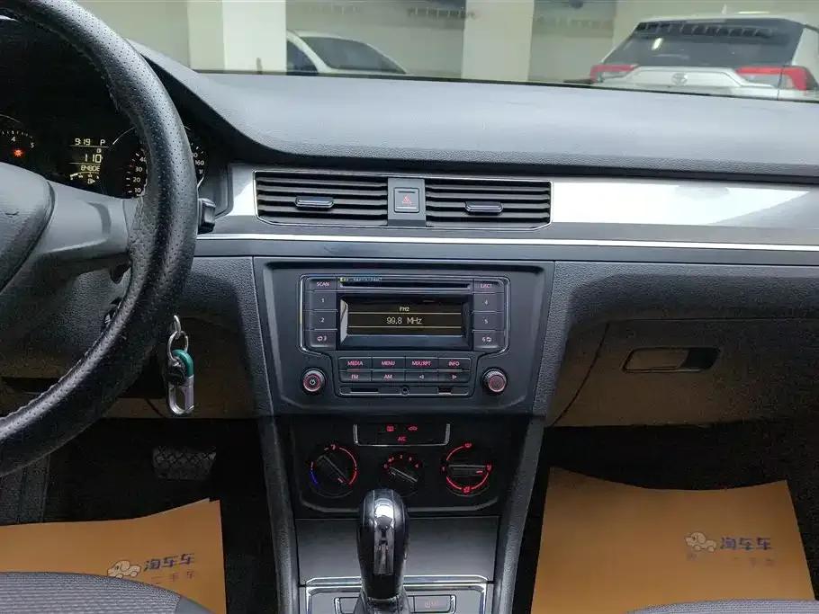 2018 Volkswagen Bora 1.5L Automatic Fashion Edition — миниатюра 13