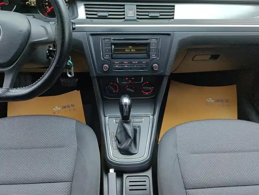 2018 Volkswagen Bora 1.5L Automatic Fashion Edition — миниатюра 16
