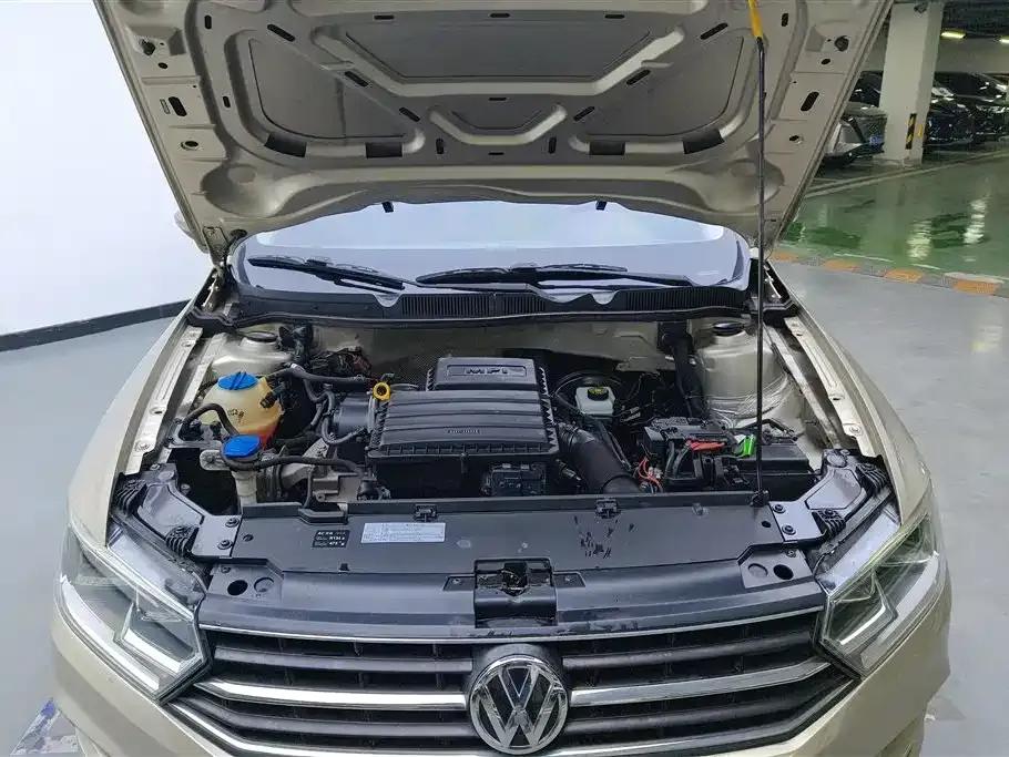 2018 Volkswagen Bora 1.5L Automatic Fashion Edition — миниатюра 10