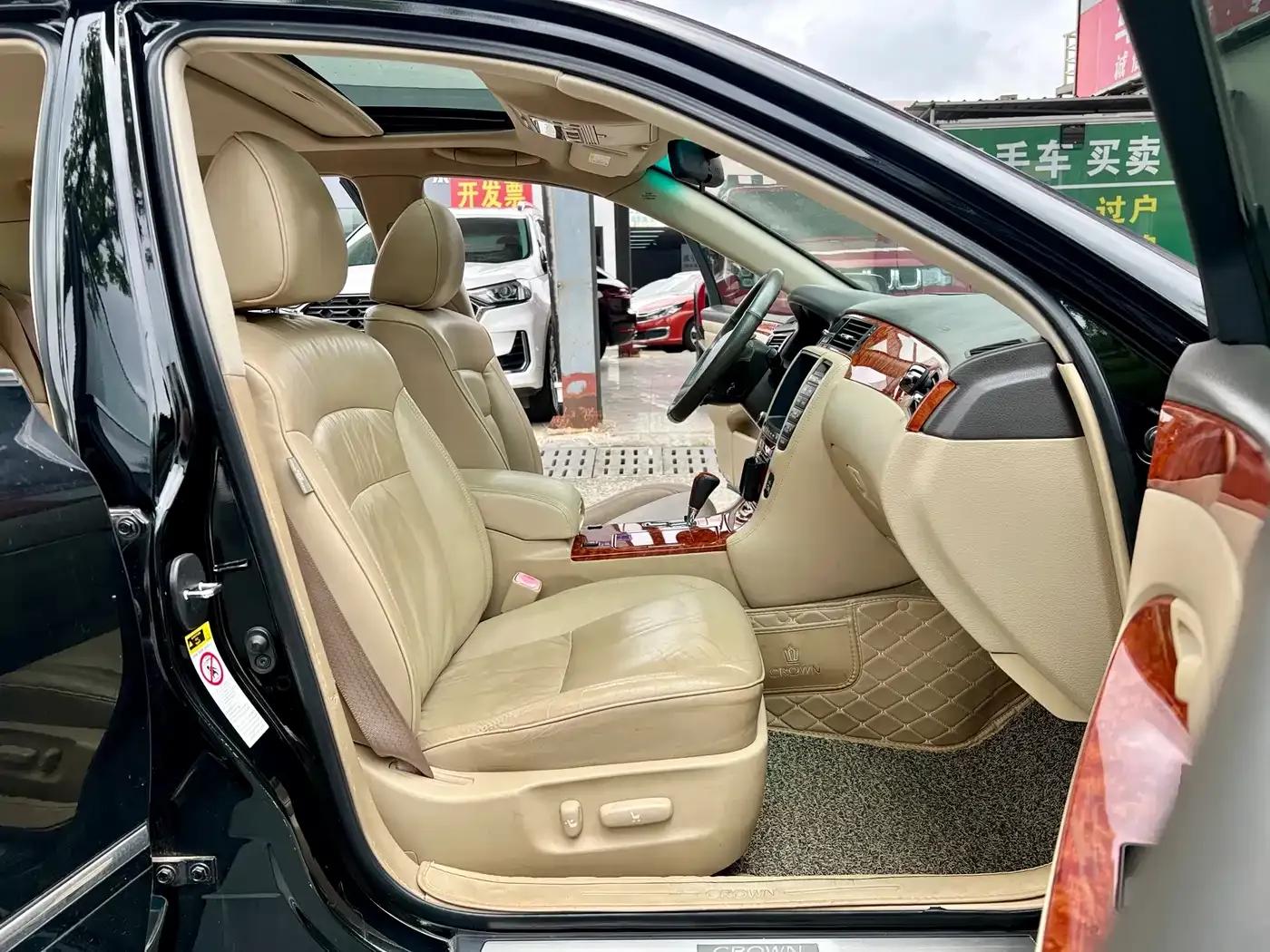 Crown 2007 3.0L Royal Saloon Navigation — миниатюра 16