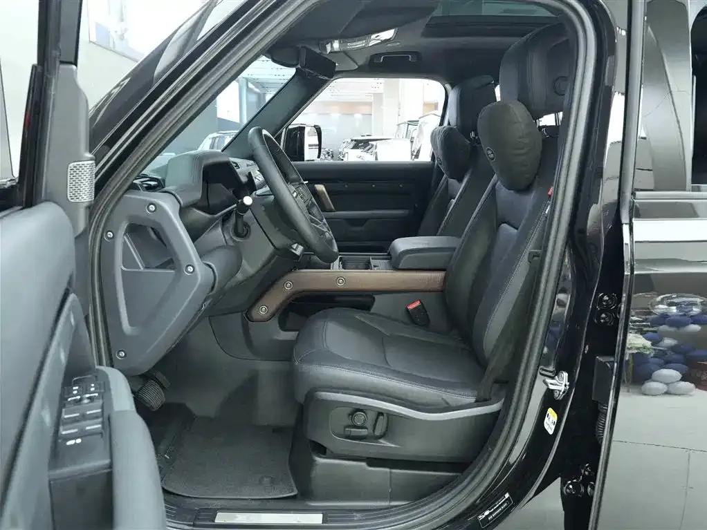 2024 Land Rover Defender 110 3.0T P400 X-DYNAMIC HSE — миниатюра 11