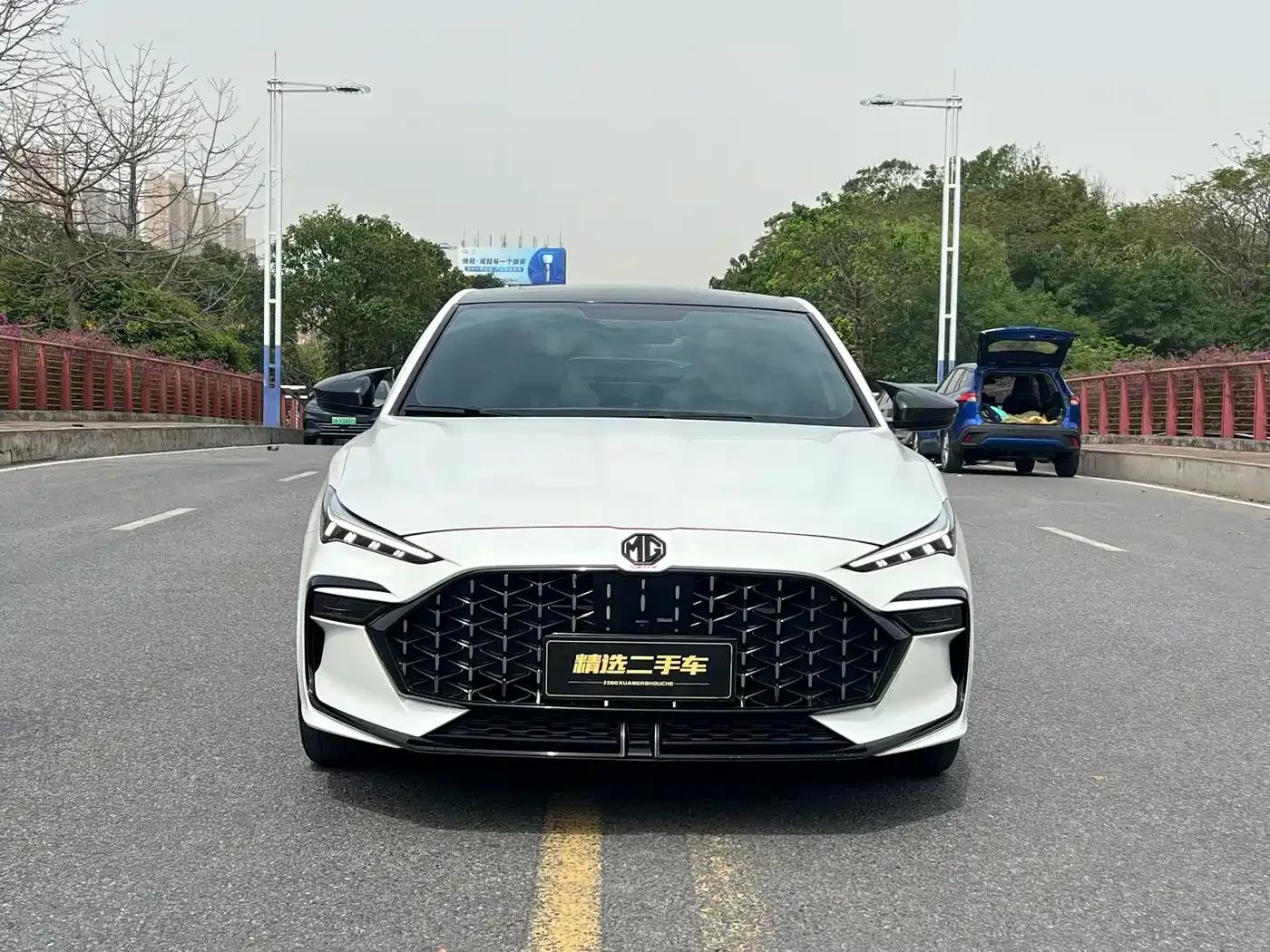 MG6 2021 Pro 1.5T Automatic Trophy Luxury Edition — миниатюра 1