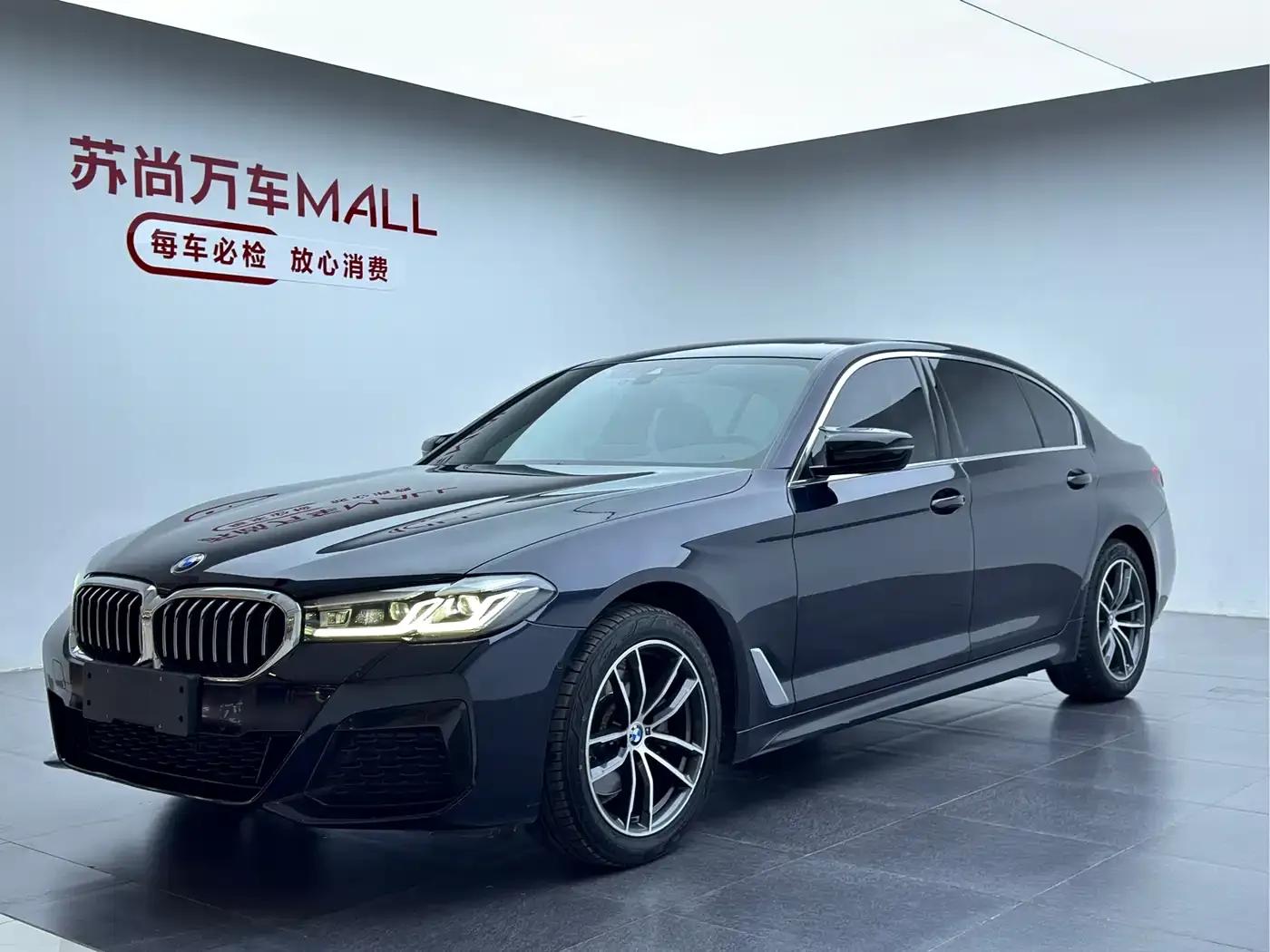 2021 BMW 5 Series 525Li M Sport Package — миниатюра 1