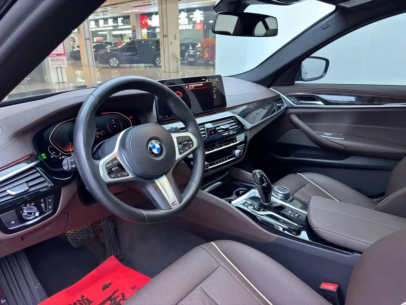 2021 BMW 5 Series 525Li M Sport Package — миниатюра 5