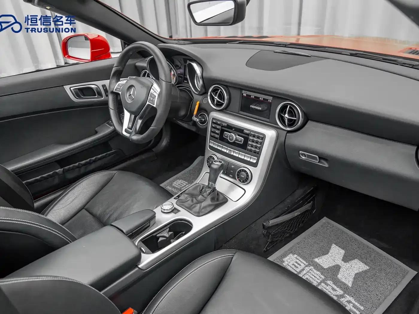 Mercedes-Benz SLK-Class 2011 SLK 200 Fashion Edition — миниатюра 14