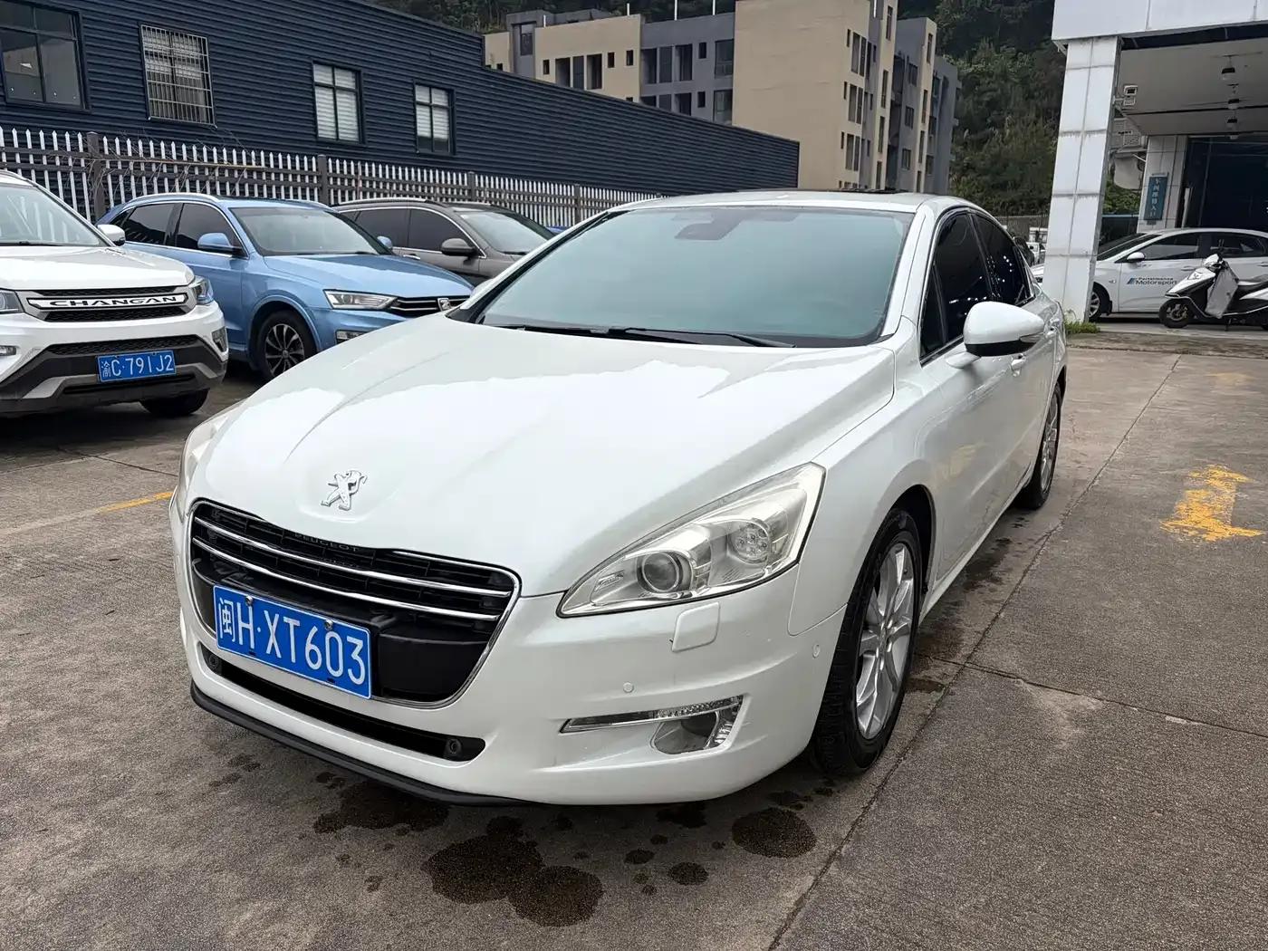 Peugeot 508 2012 2.3L Roland Garros Edition — миниатюра 1