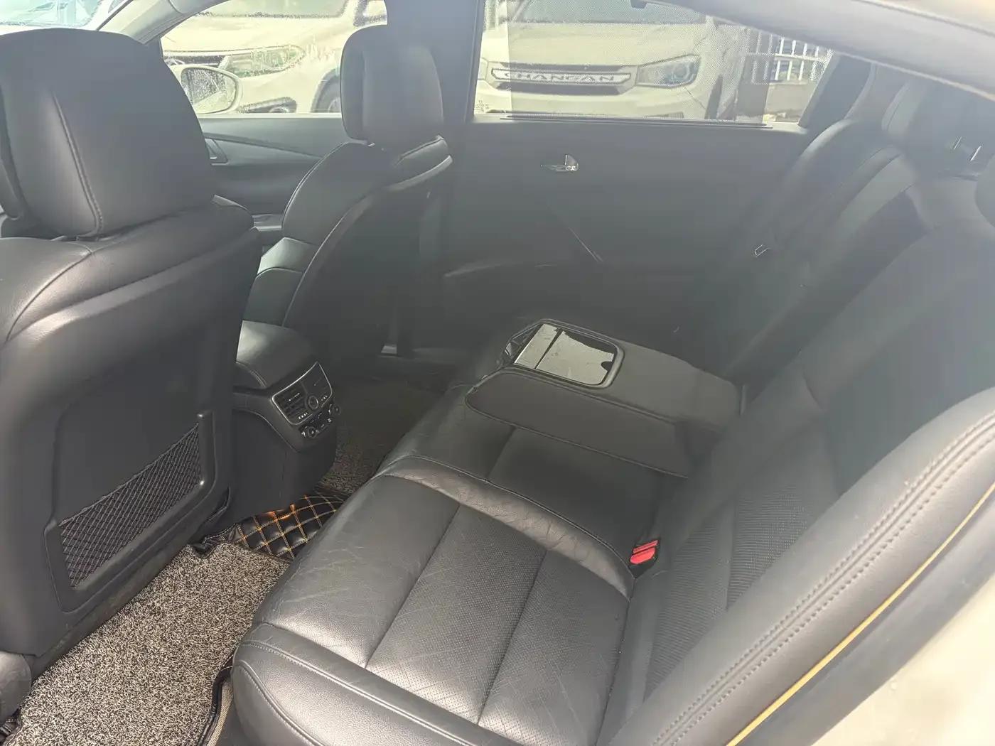 Peugeot 508 2012 2.3L Roland Garros Edition — миниатюра 5