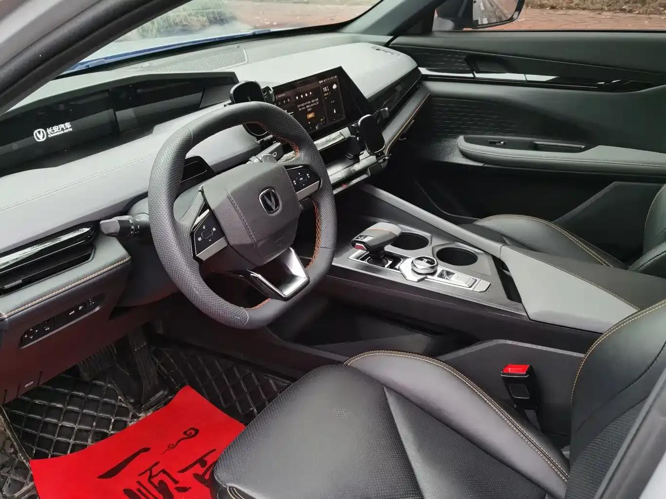 Changan UNI-V 2023 1.5T Premium Edition — миниатюра 7