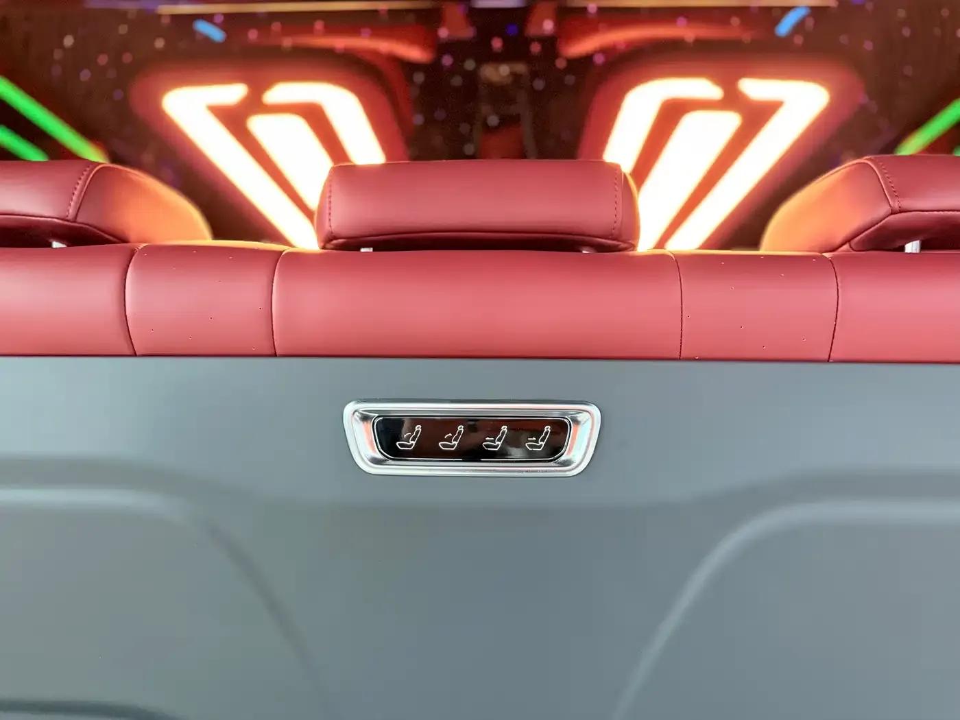 2025 HIACE 3.5L Automatic — миниатюра 18
