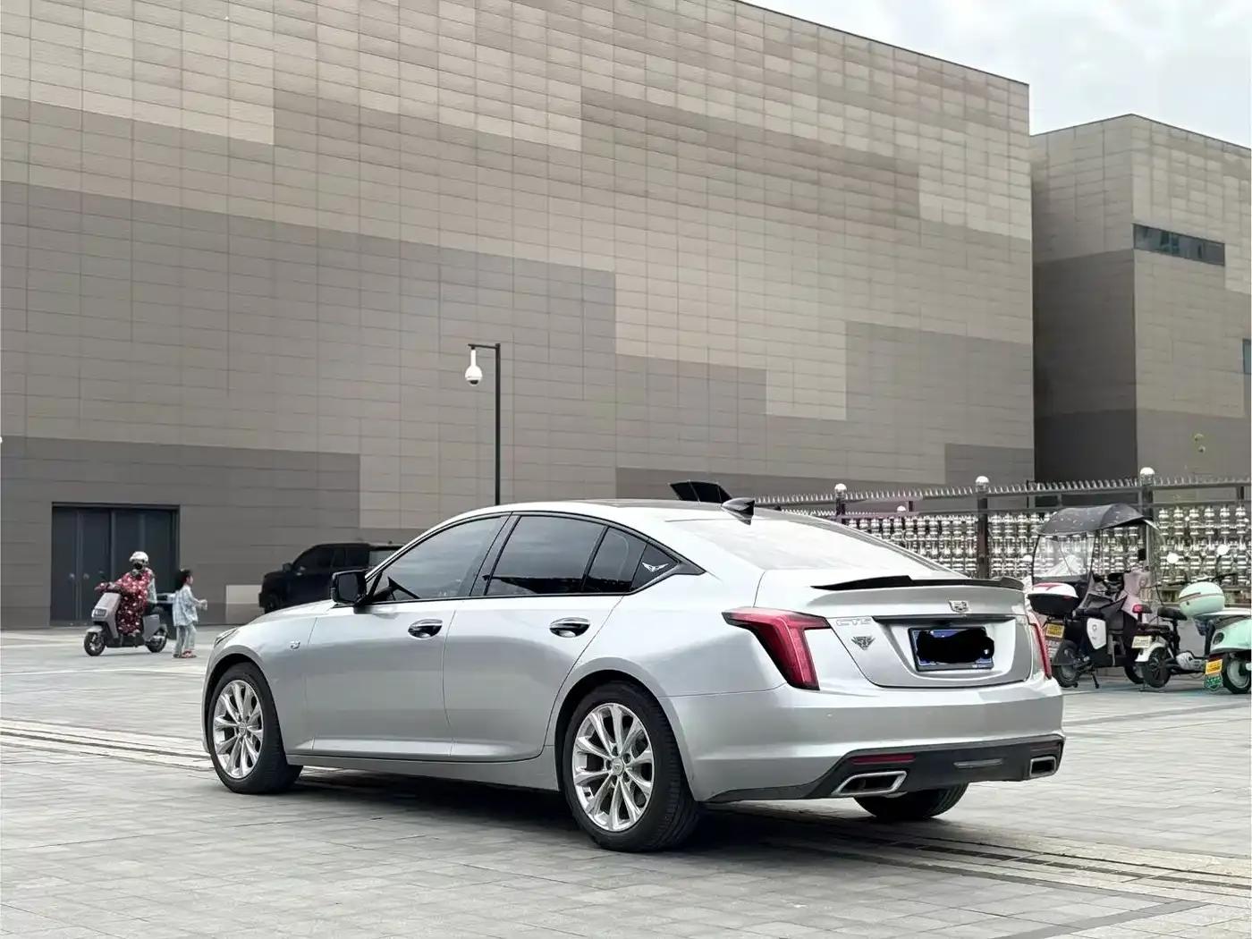 2023 Cadillac CT5 28T Luxury (Standard Edition) — миниатюра 7