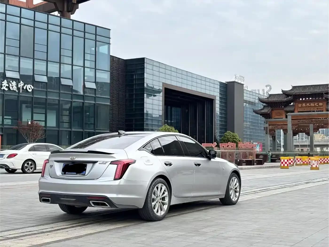 2023 Cadillac CT5 28T Luxury (Standard Edition) — миниатюра 9