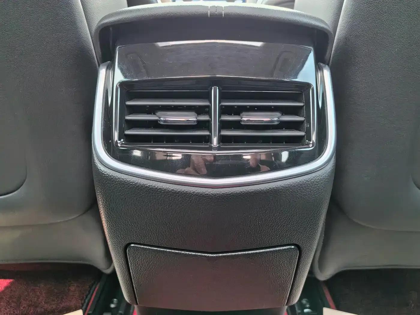 2018 Cadillac XTS 28T Technology Edition — миниатюра 13