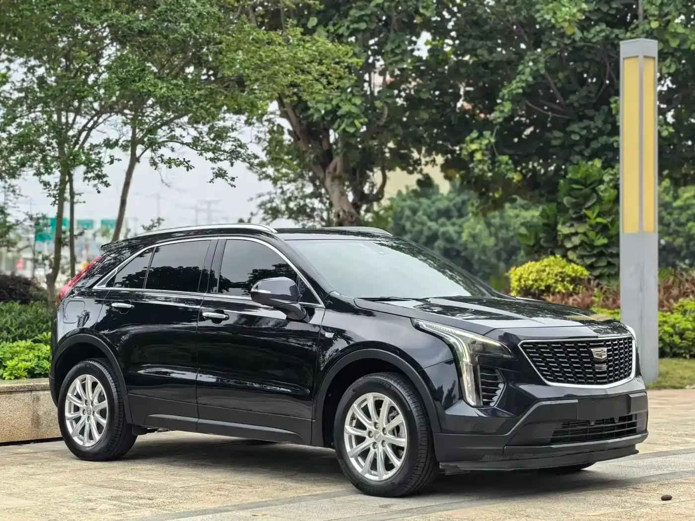 Cadillac XT4 2021 28T Two-Wheel Drive Technology Edition — миниатюра 3