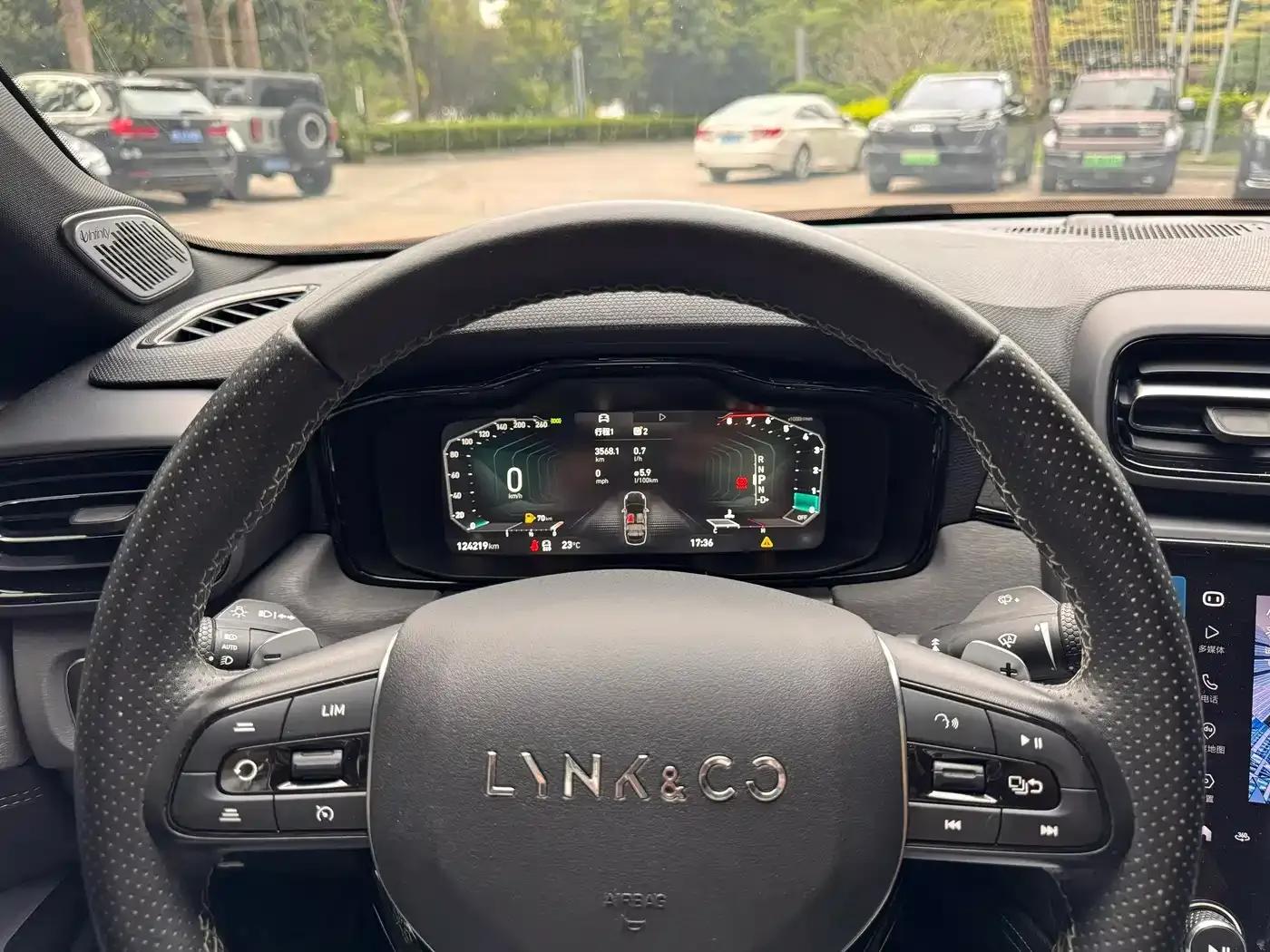 Lynk & Co 03 2021 2.0TD Automatic Champion Edition — миниатюра 9