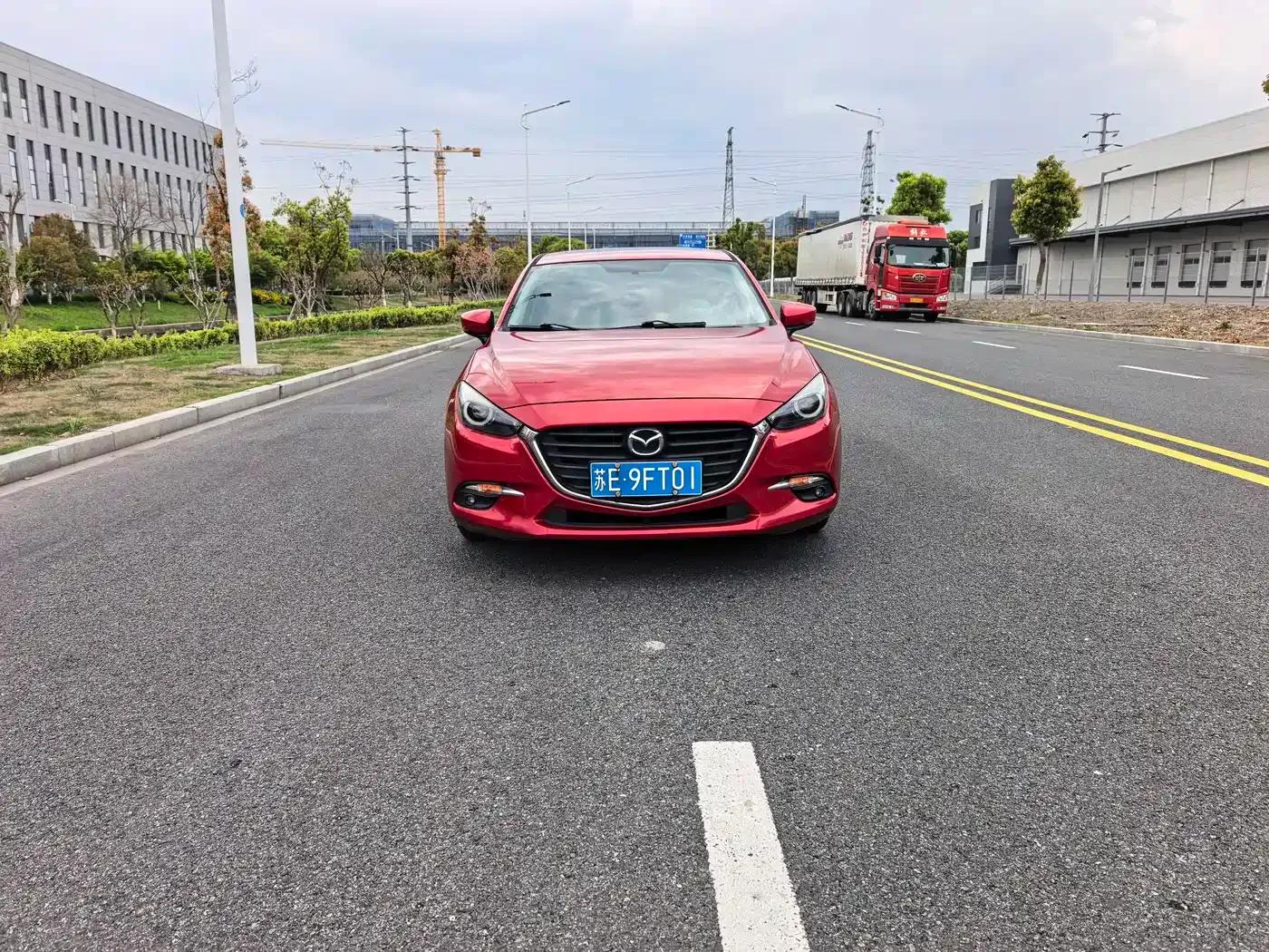 Mazda3 Axela 2017 Sedan 1.5L Automatic Luxury (China V Emission Standard) — миниатюра 2