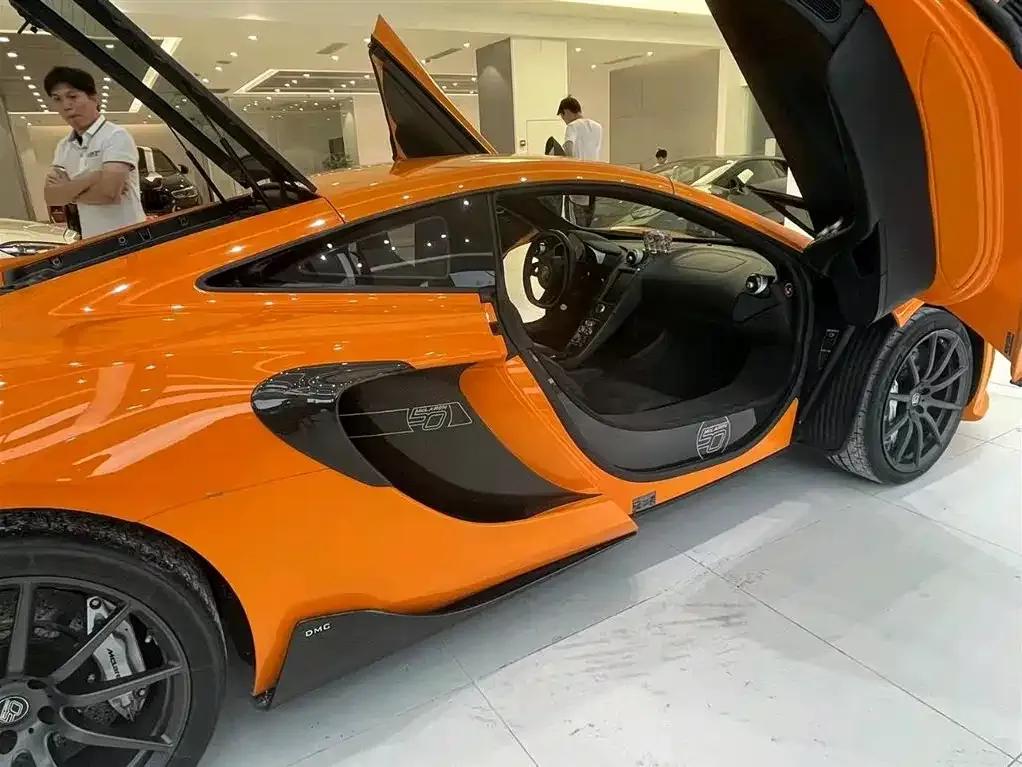 McLaren 12C 2013 3.8T Coupe 50th Anniversary Edition — миниатюра 5