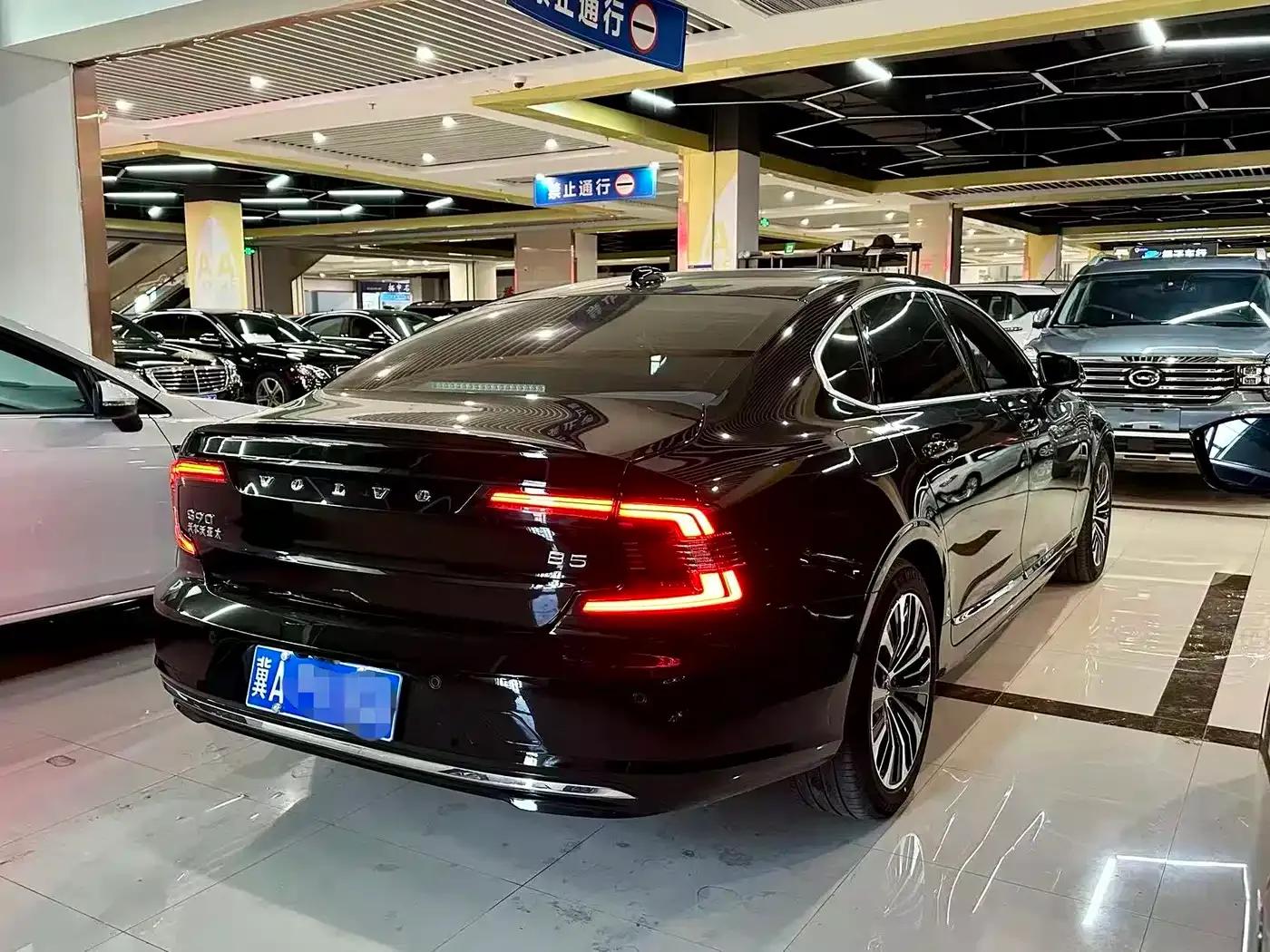2024 Volvo S90 B5 Smart Luxury Edition — миниатюра 6