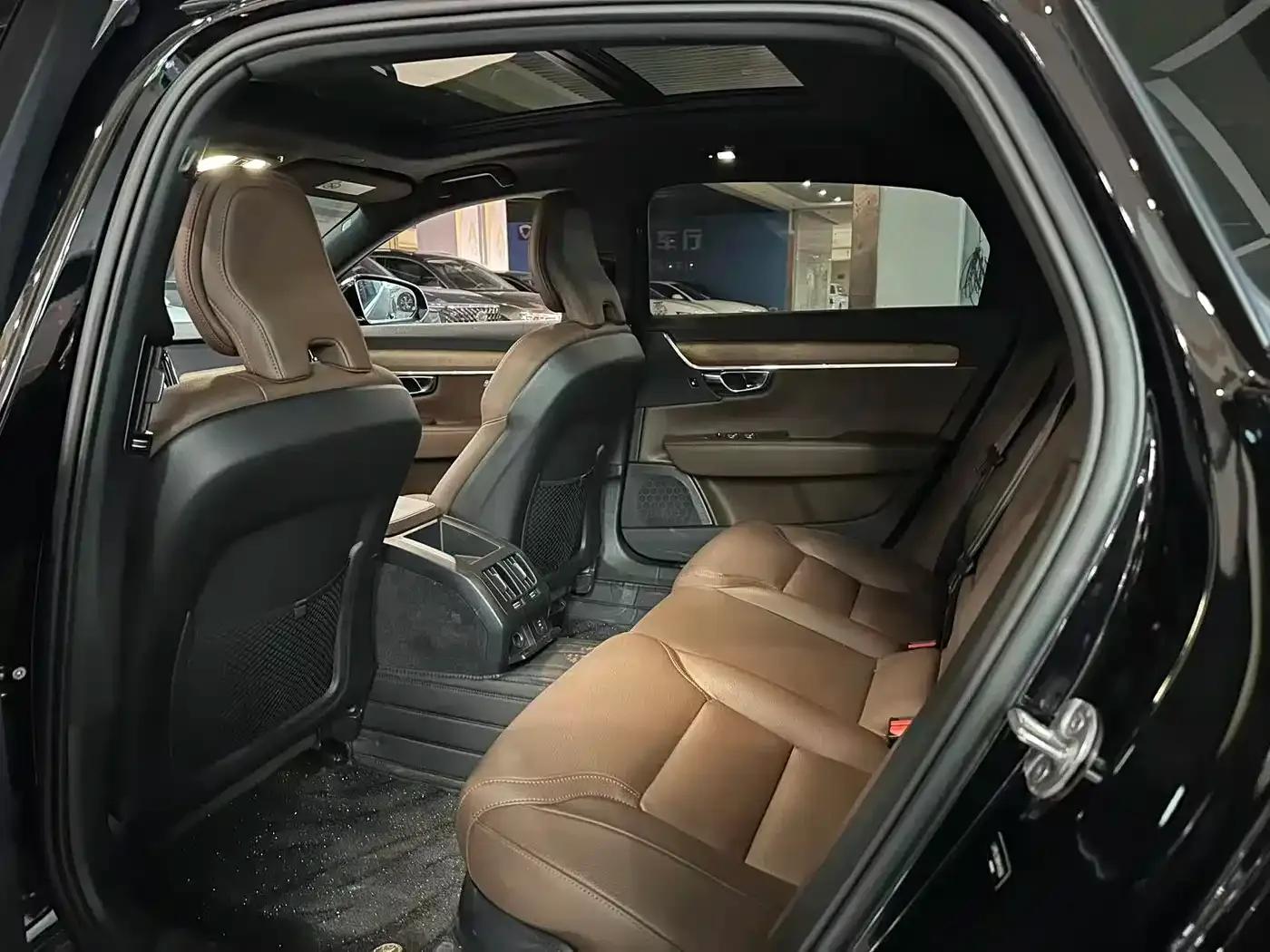 2024 Volvo S90 B5 Smart Luxury Edition — миниатюра 8