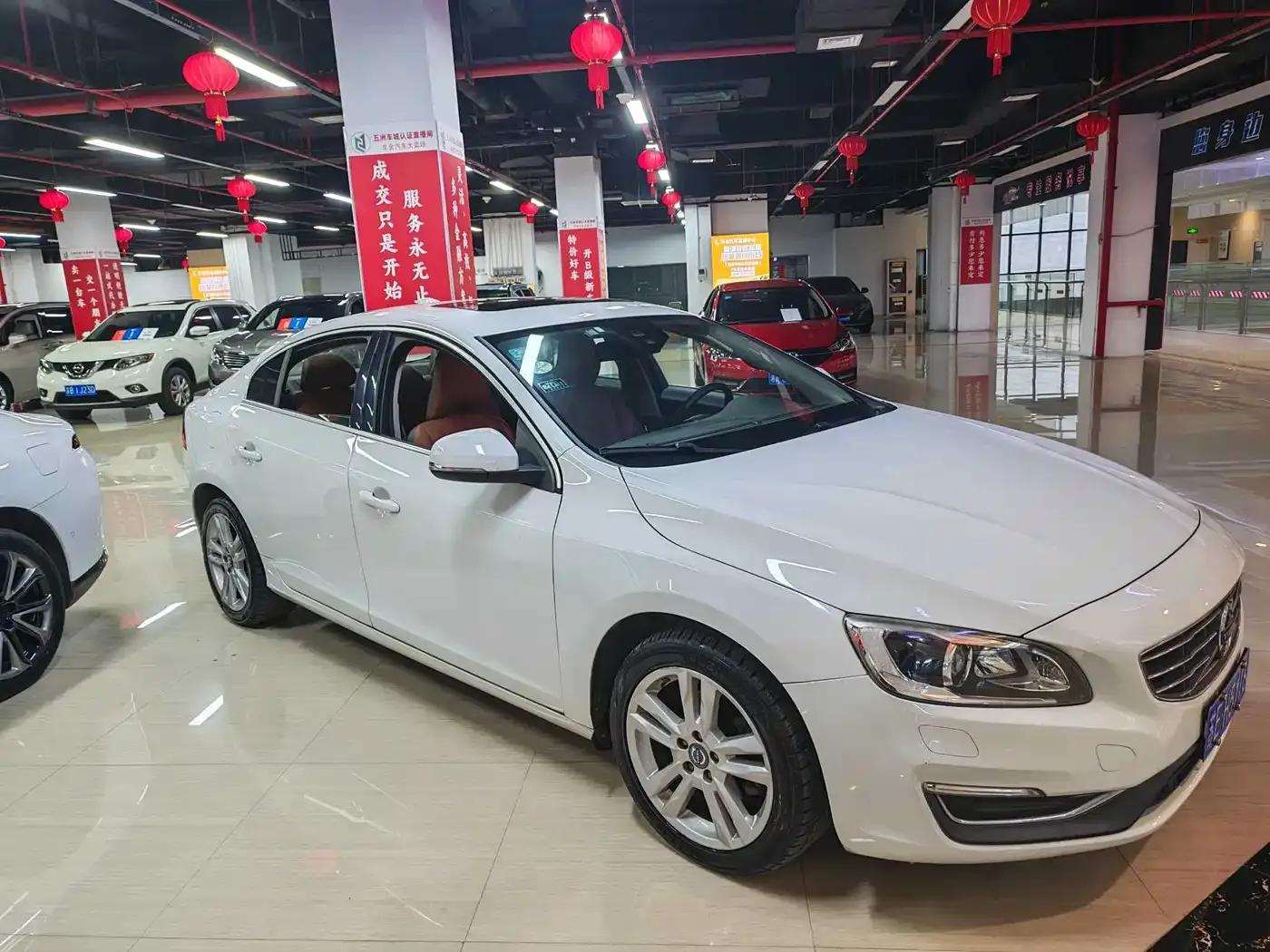 2014 Volvo S60 S60L 2.0T Smart Edition — миниатюра 3
