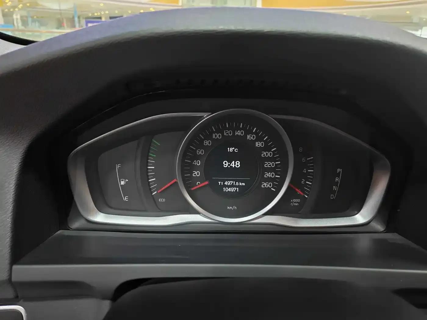 2014 Volvo S60 S60L 2.0T Smart Edition — миниатюра 7