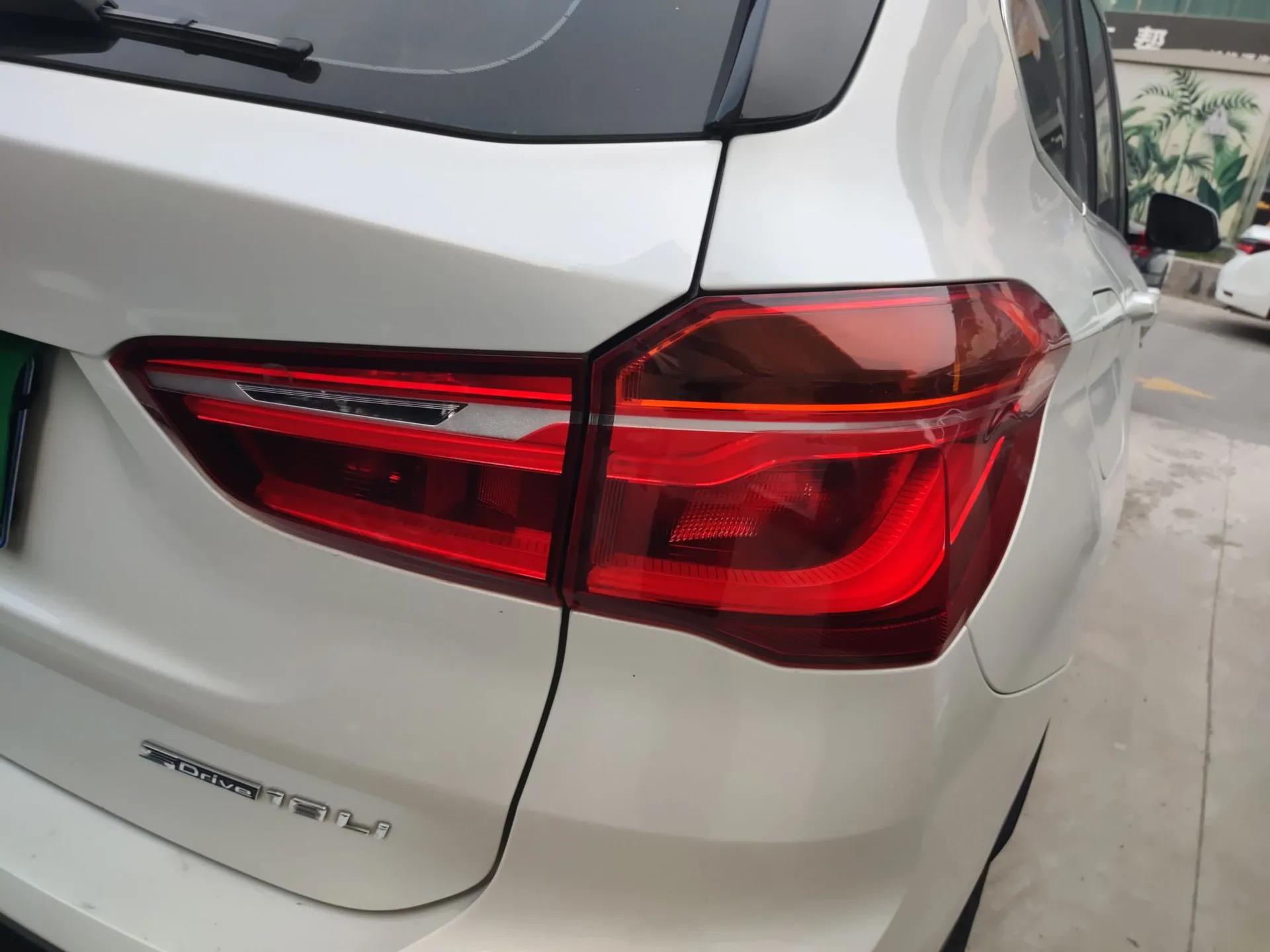 BMW X1 2019 sDrive18Li Premium Edition — миниатюра 3