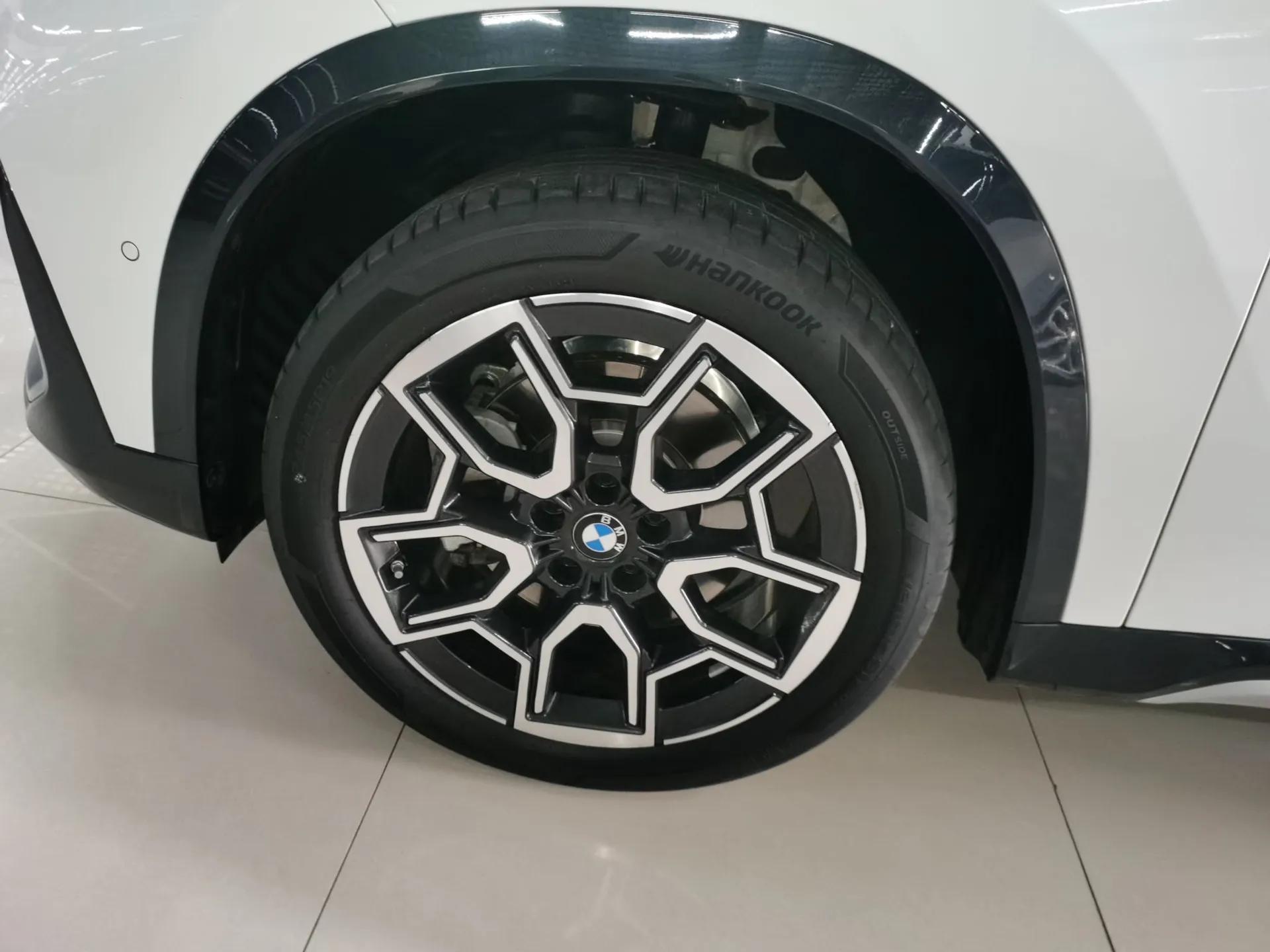 BMW X1 2023 sDrive25Li X Design Package — миниатюра 8