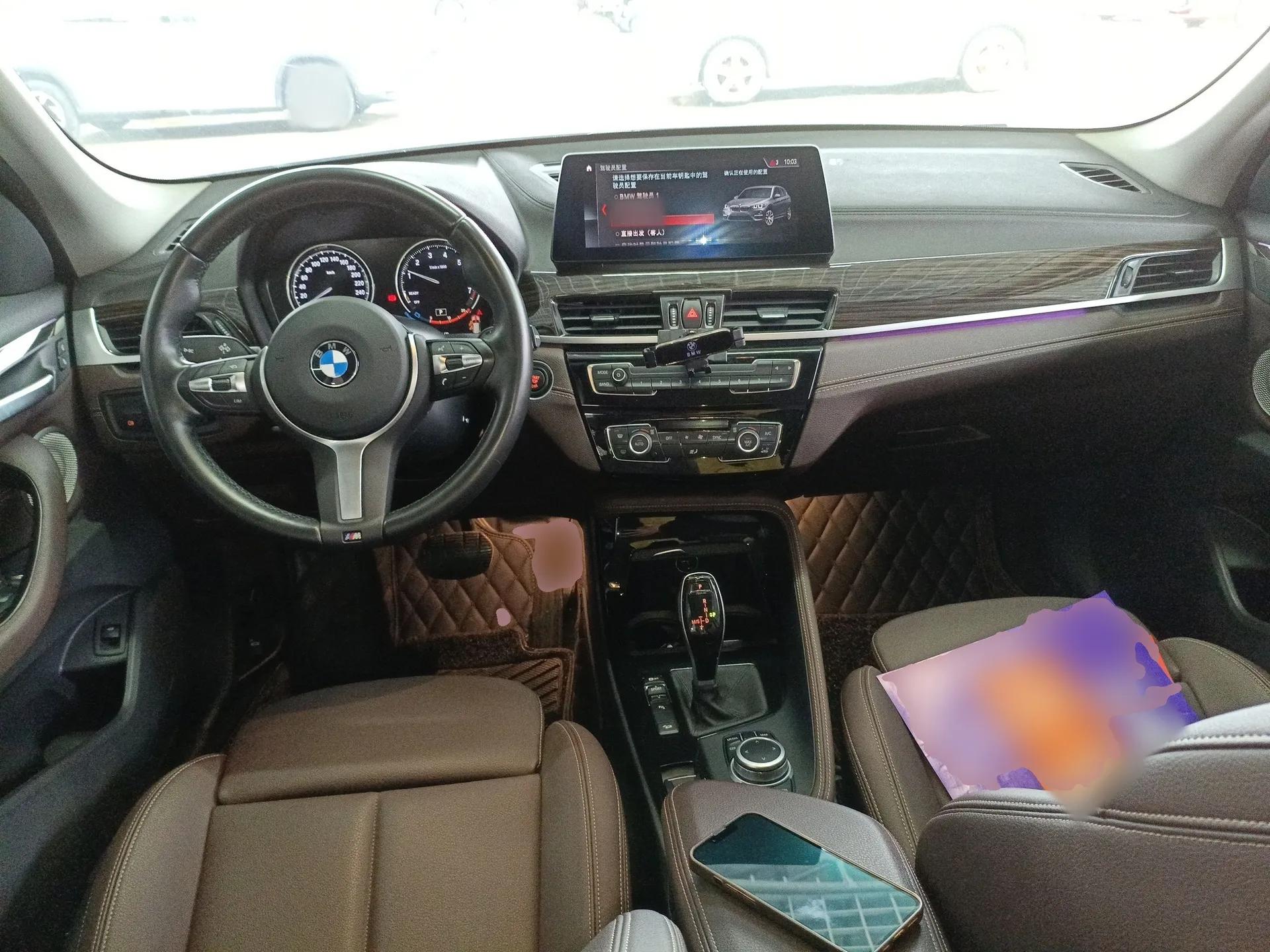 BMW X1 2022 xDrive25Li Luxury Model — миниатюра 12