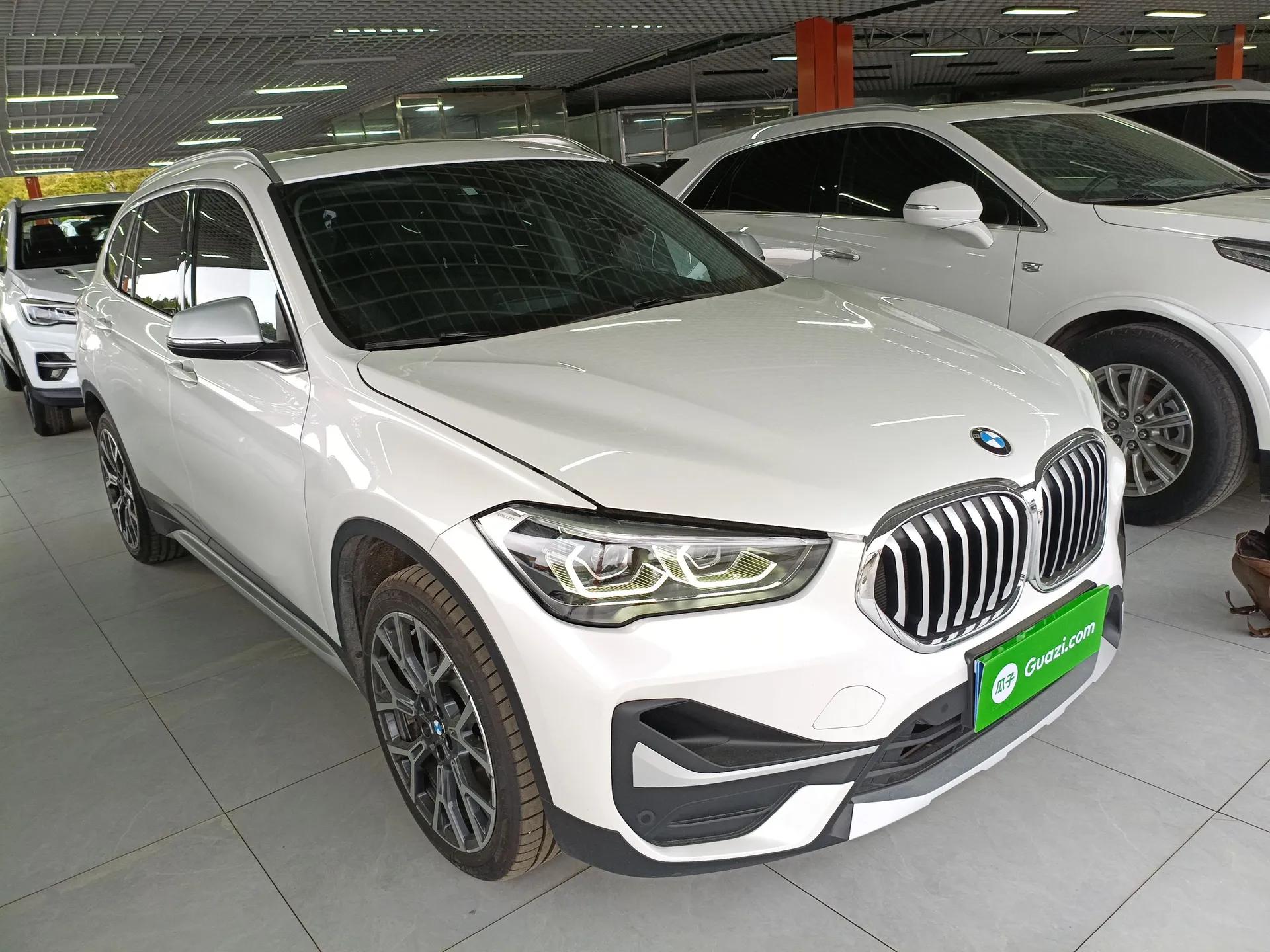 BMW X1 2022 xDrive25Li Luxury Model — миниатюра 6