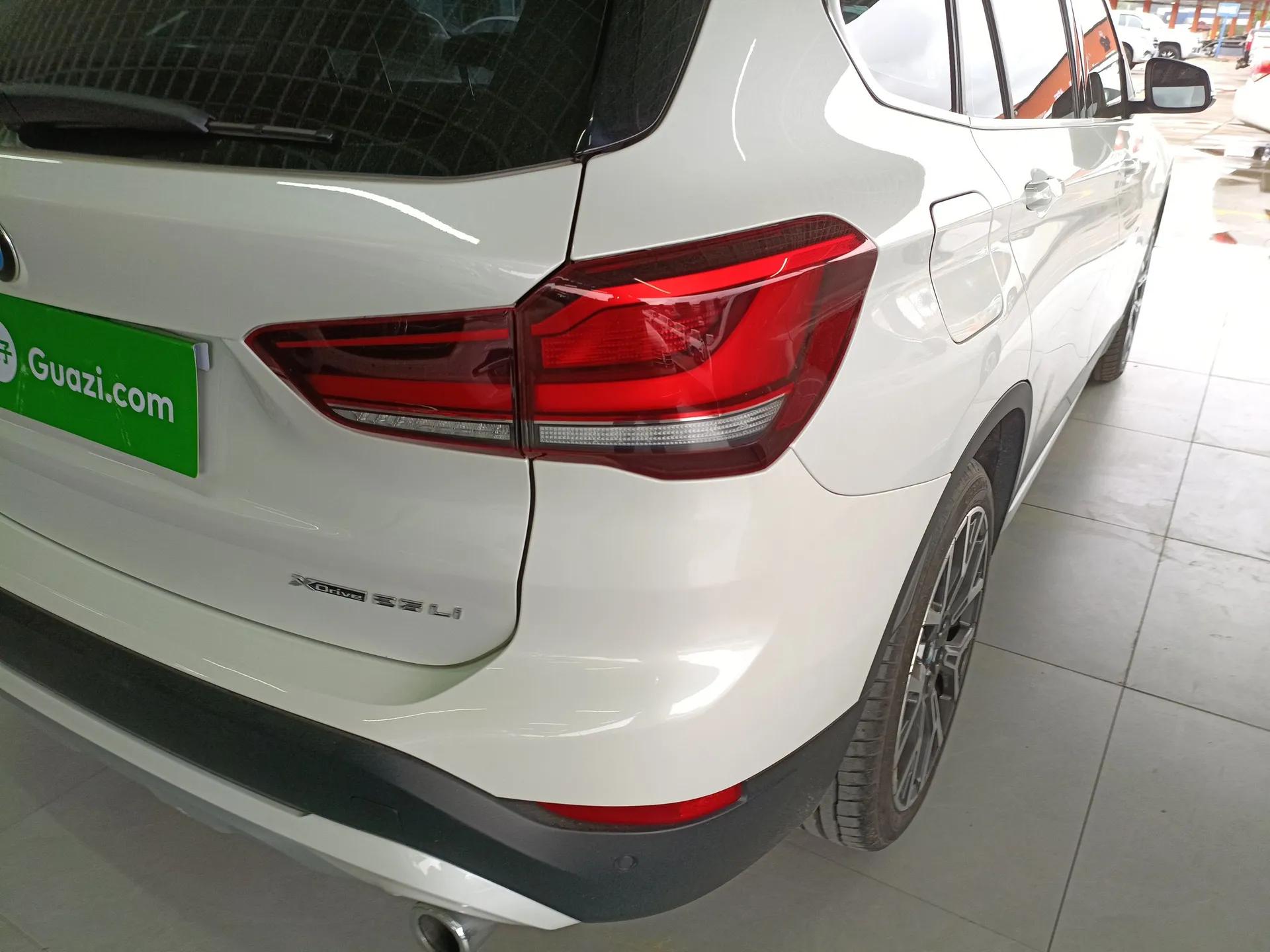 BMW X1 2022 xDrive25Li Luxury Model — миниатюра 8