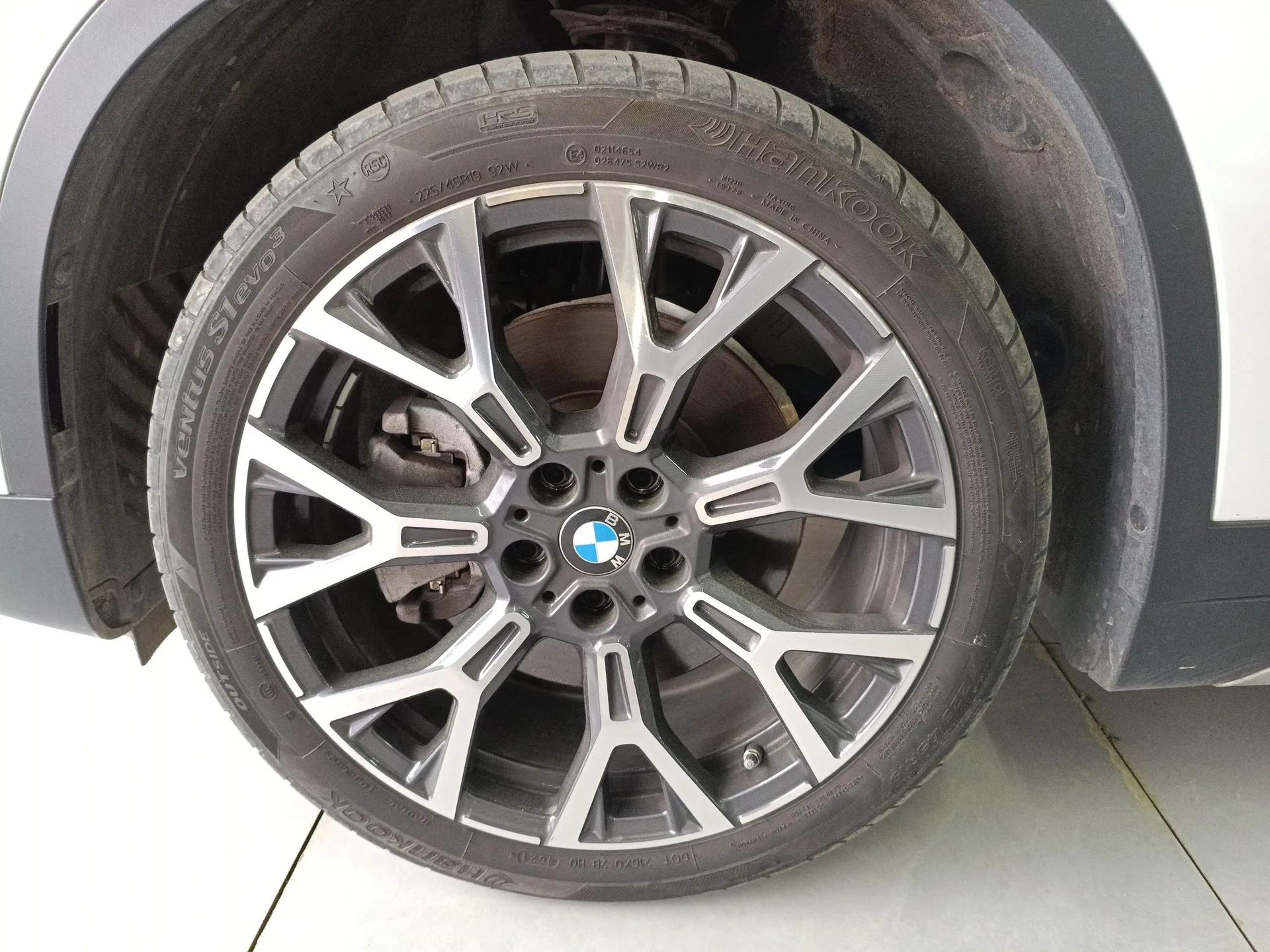 BMW X1 2022 xDrive25Li Luxury Model — миниатюра 9